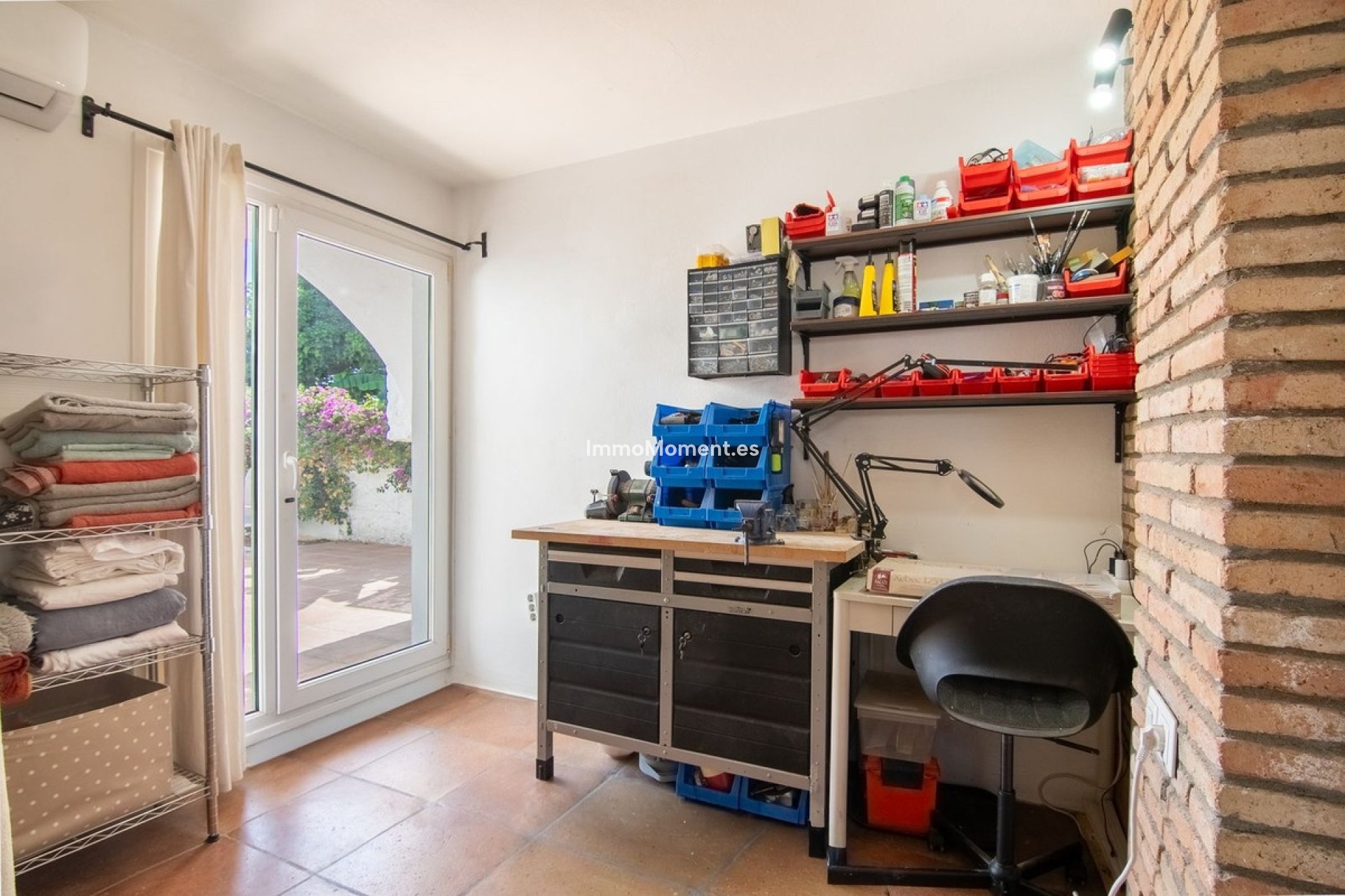 Resale - Detached villa - Estepona - Estepona Centro