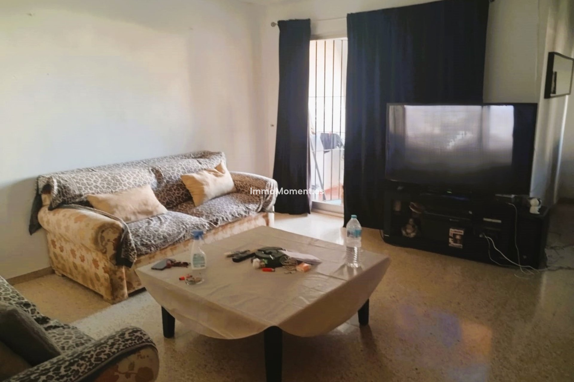 Resale - Detached villa - Estepona - Estepona Centro