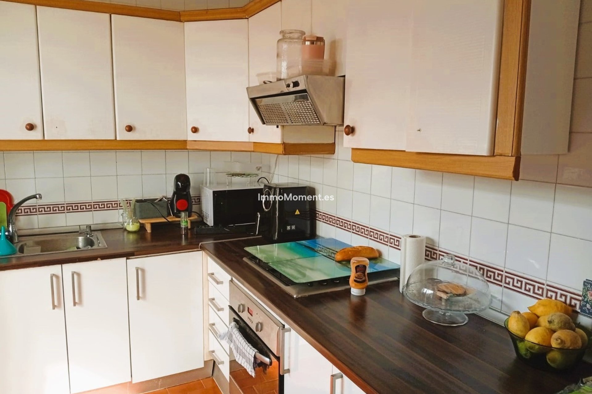 Resale - Detached villa - Estepona - Estepona Centro