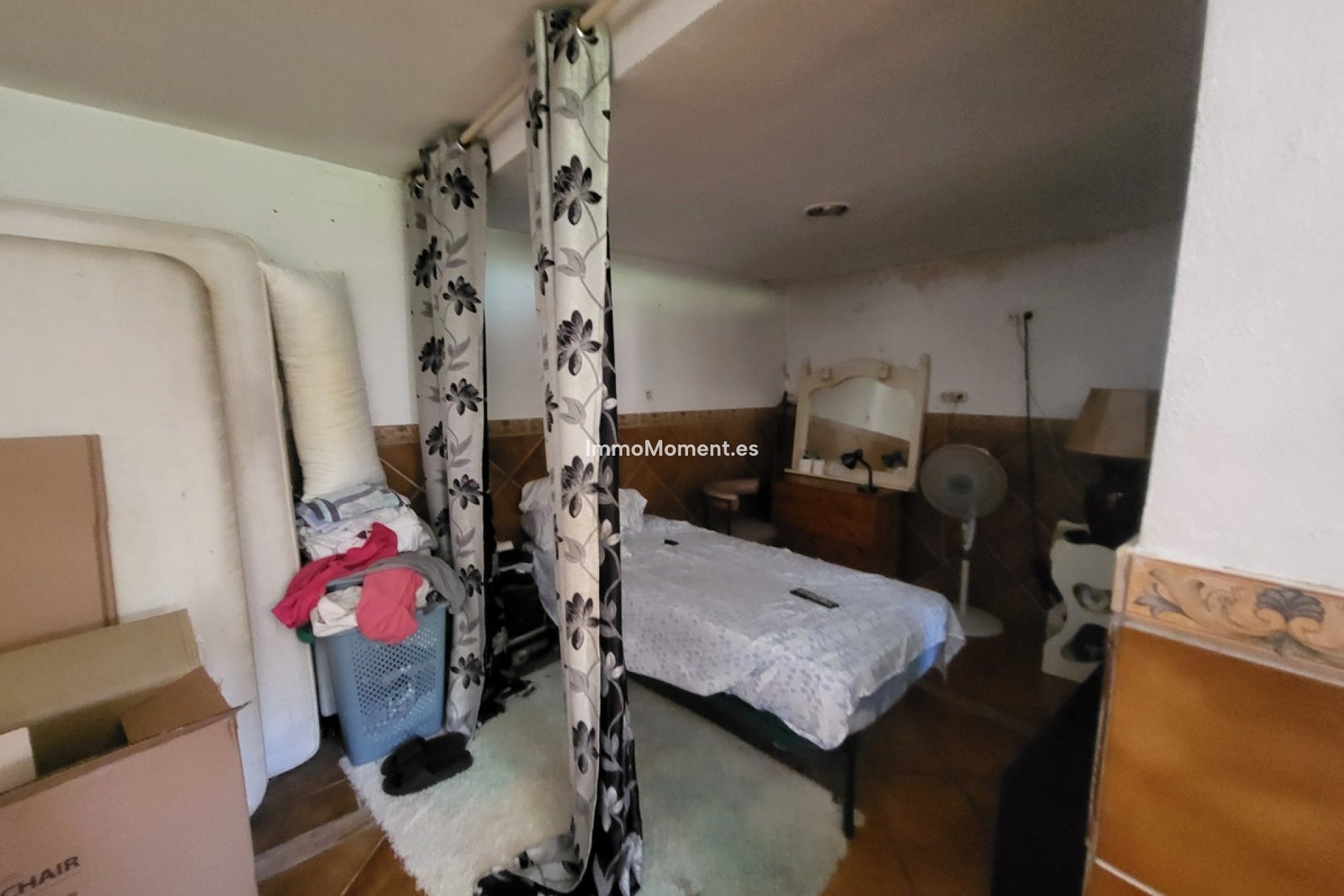 Resale - Detached villa - Estepona - Estepona Centro