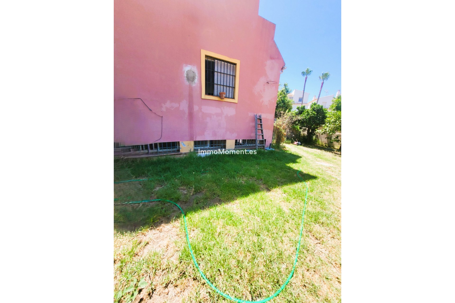 Resale - Detached villa - Estepona - Estepona Centro