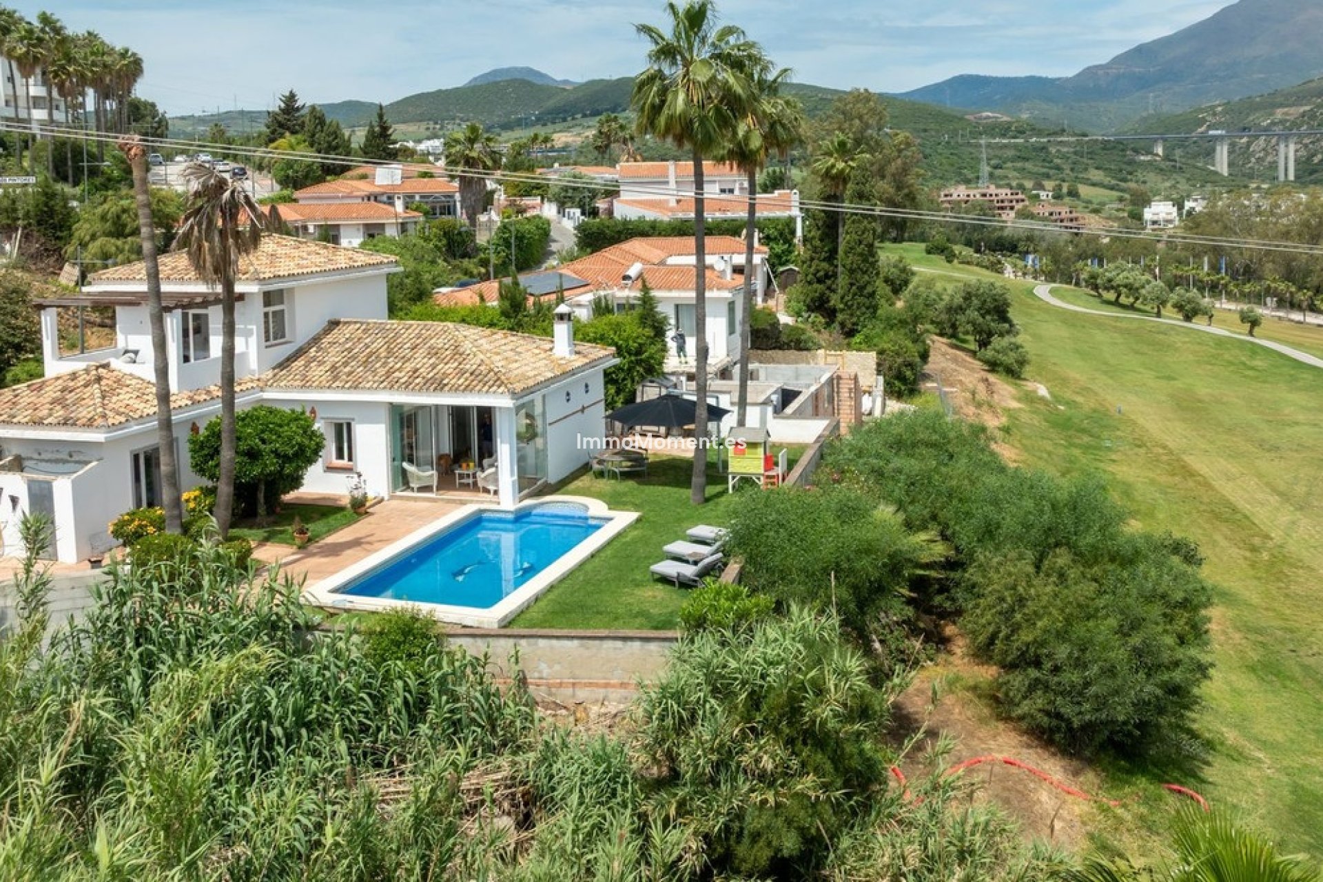 Resale - Detached villa - Estepona - Estepona Centro