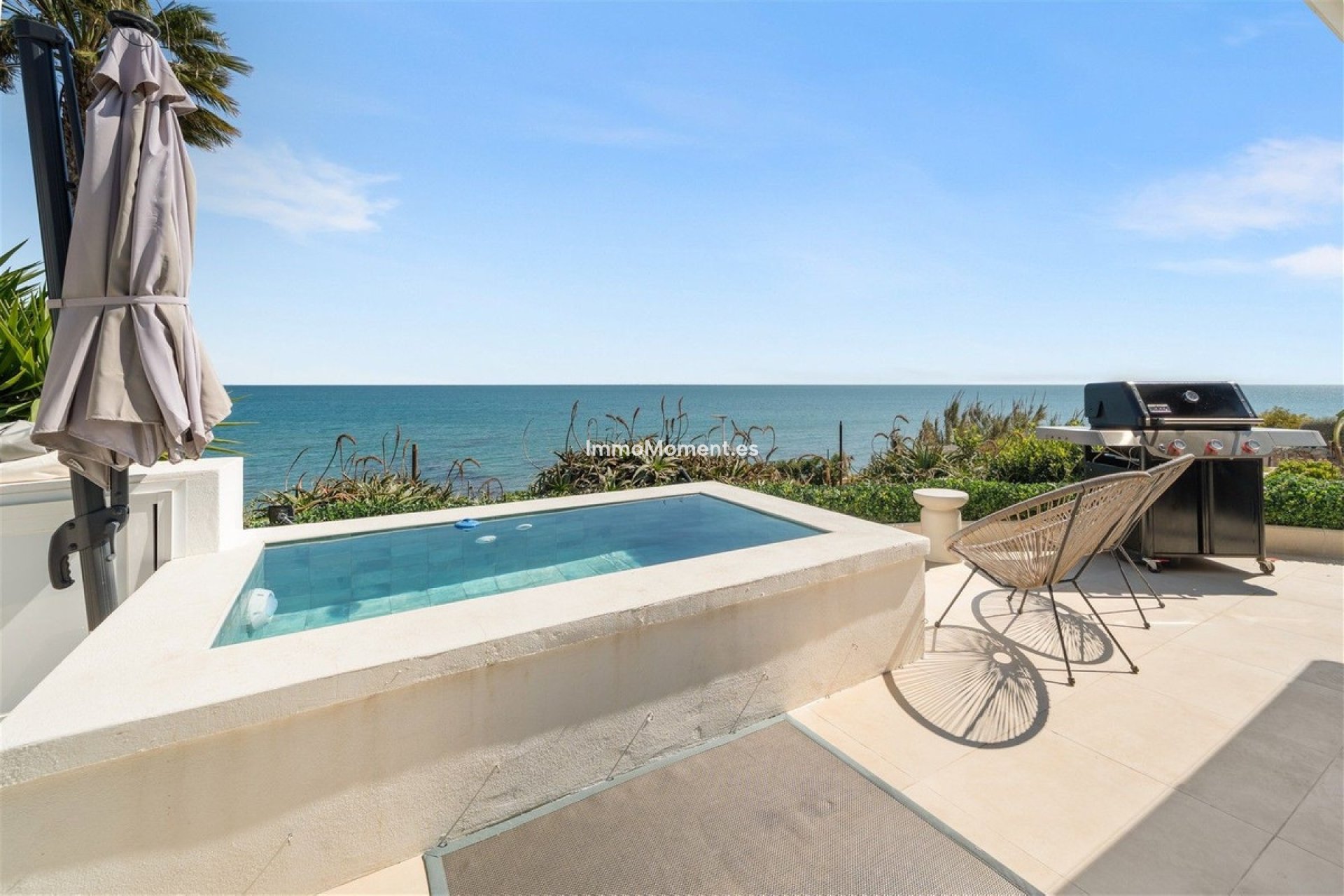 Resale - Detached villa - Estepona - Estepona Centro