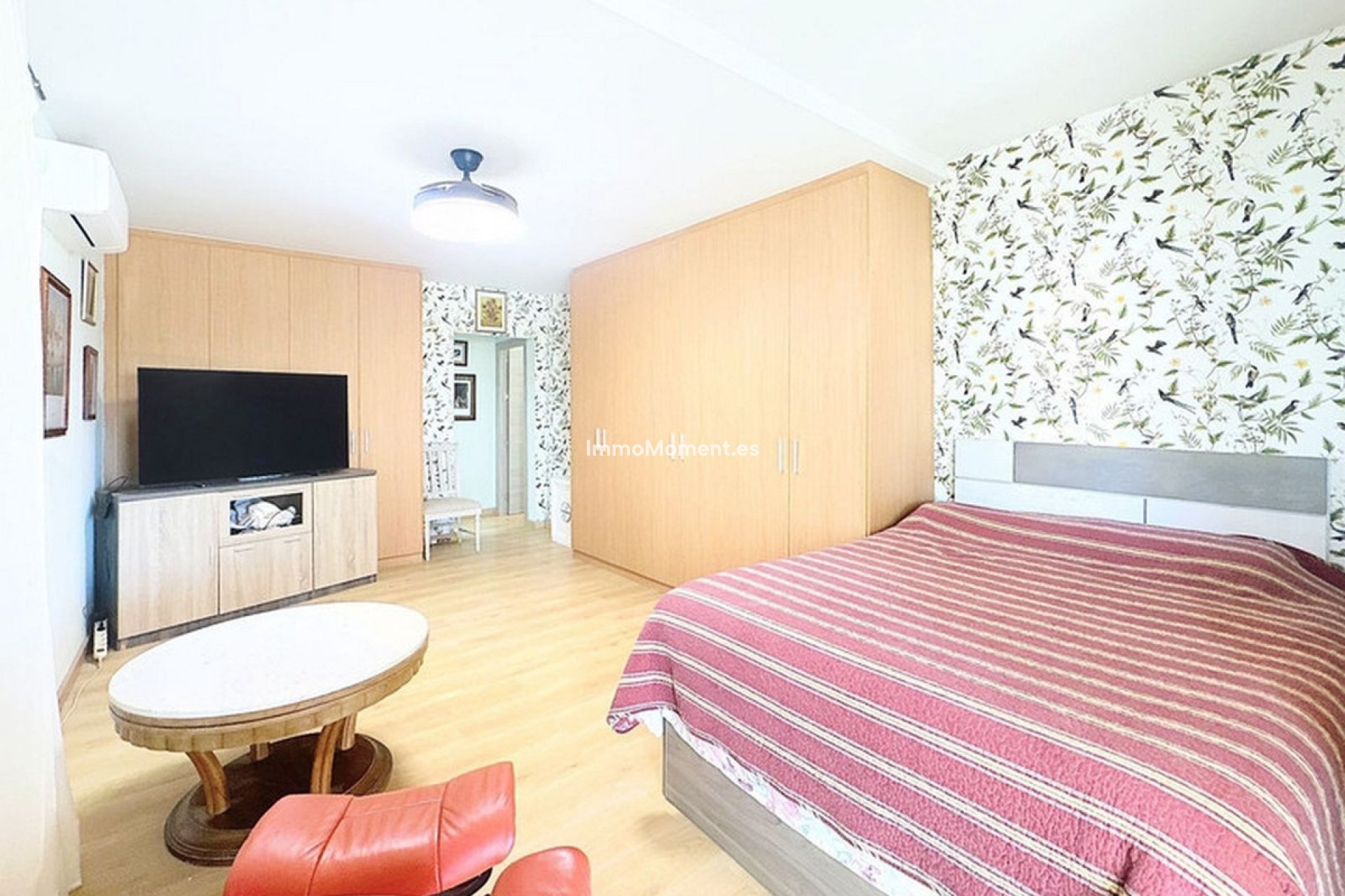 Resale - Detached villa - Estepona - Estepona Centro