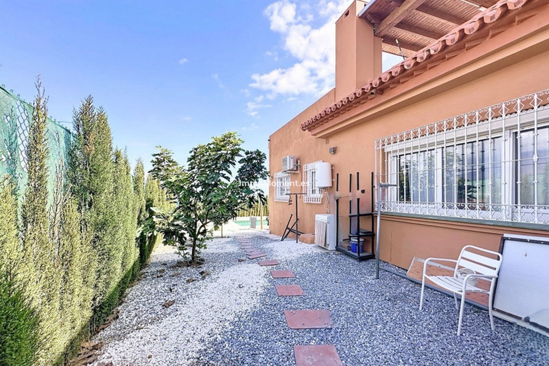 Resale - Detached villa - Estepona - Estepona Centro