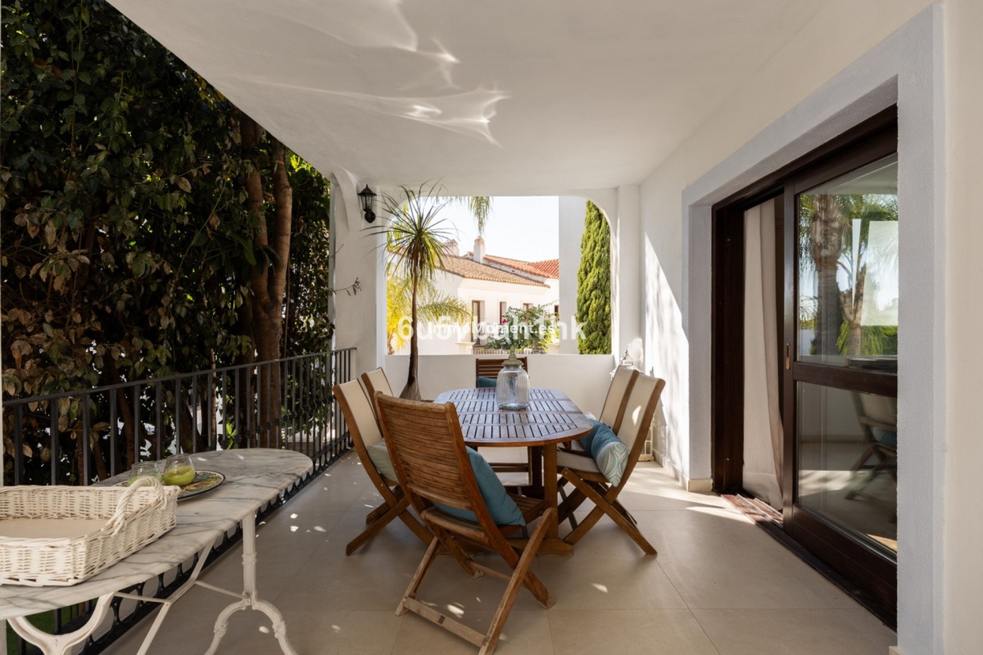 Resale - Detached villa - Estepona - Estepona Centro