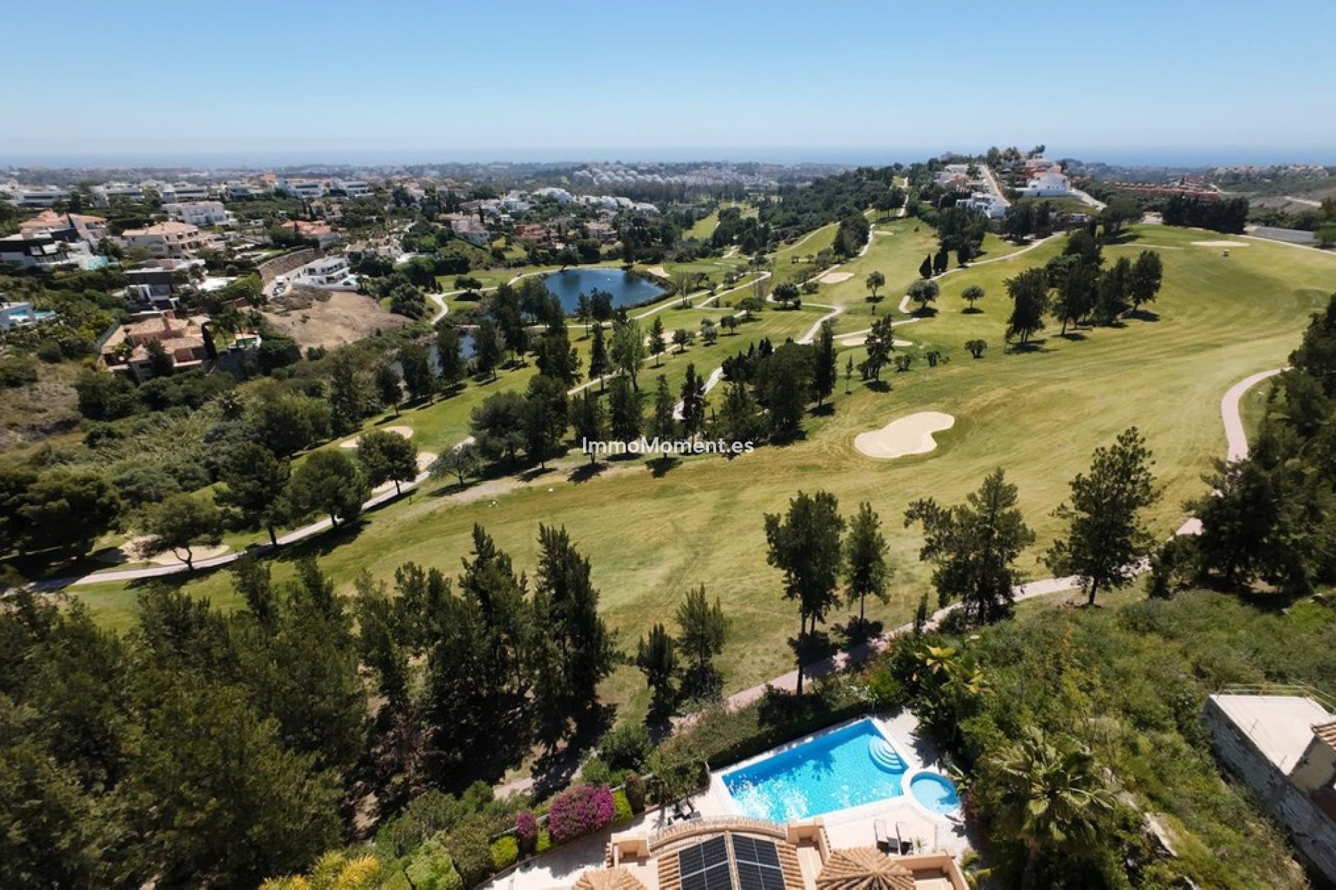 Resale - Detached villa - Estepona - Estepona Centro