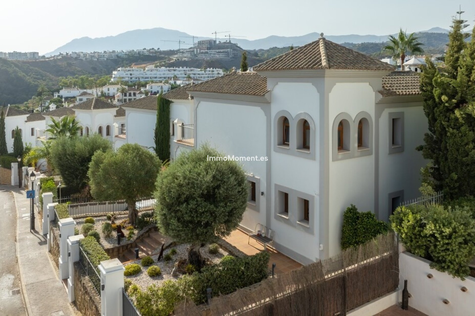 Resale - Detached villa - Estepona - Estepona Centro