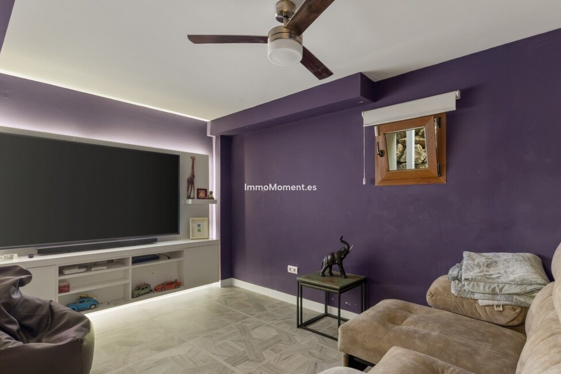 Resale - Detached villa - Estepona - Estepona Centro