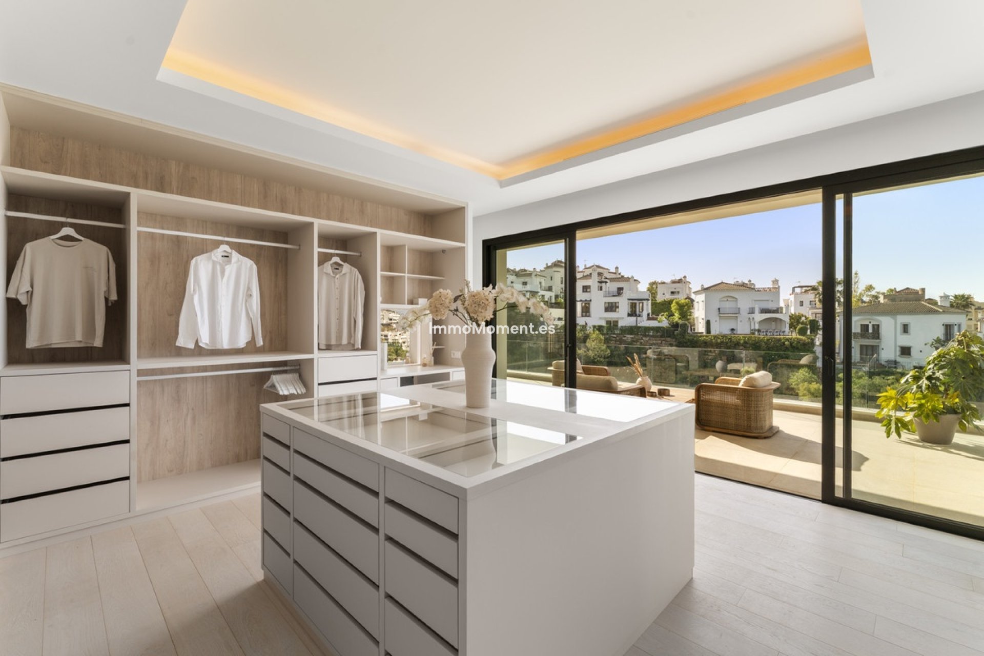 Resale - Detached villa - Estepona - Estepona Centro