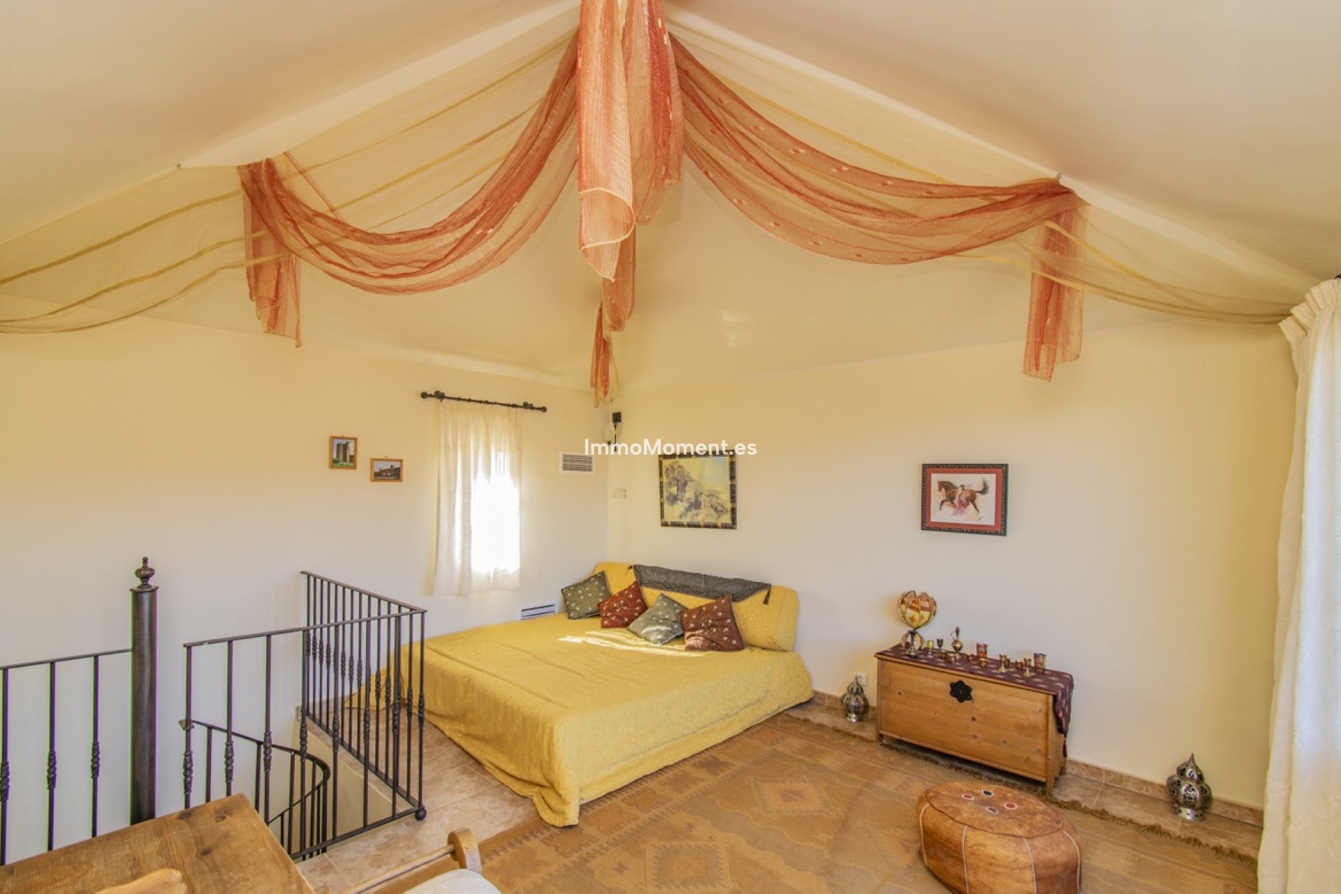 Resale - Detached villa - Estepona - Estepona Centro