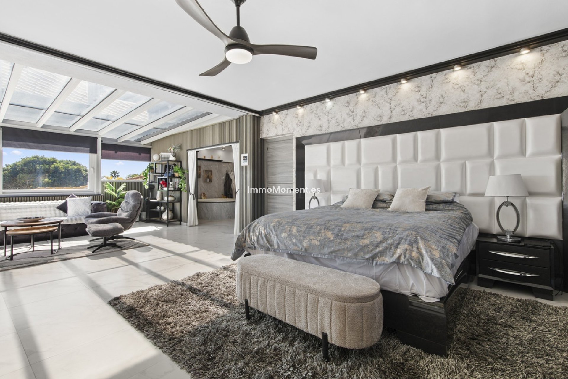 Resale - Detached villa - Estepona - Estepona Centro