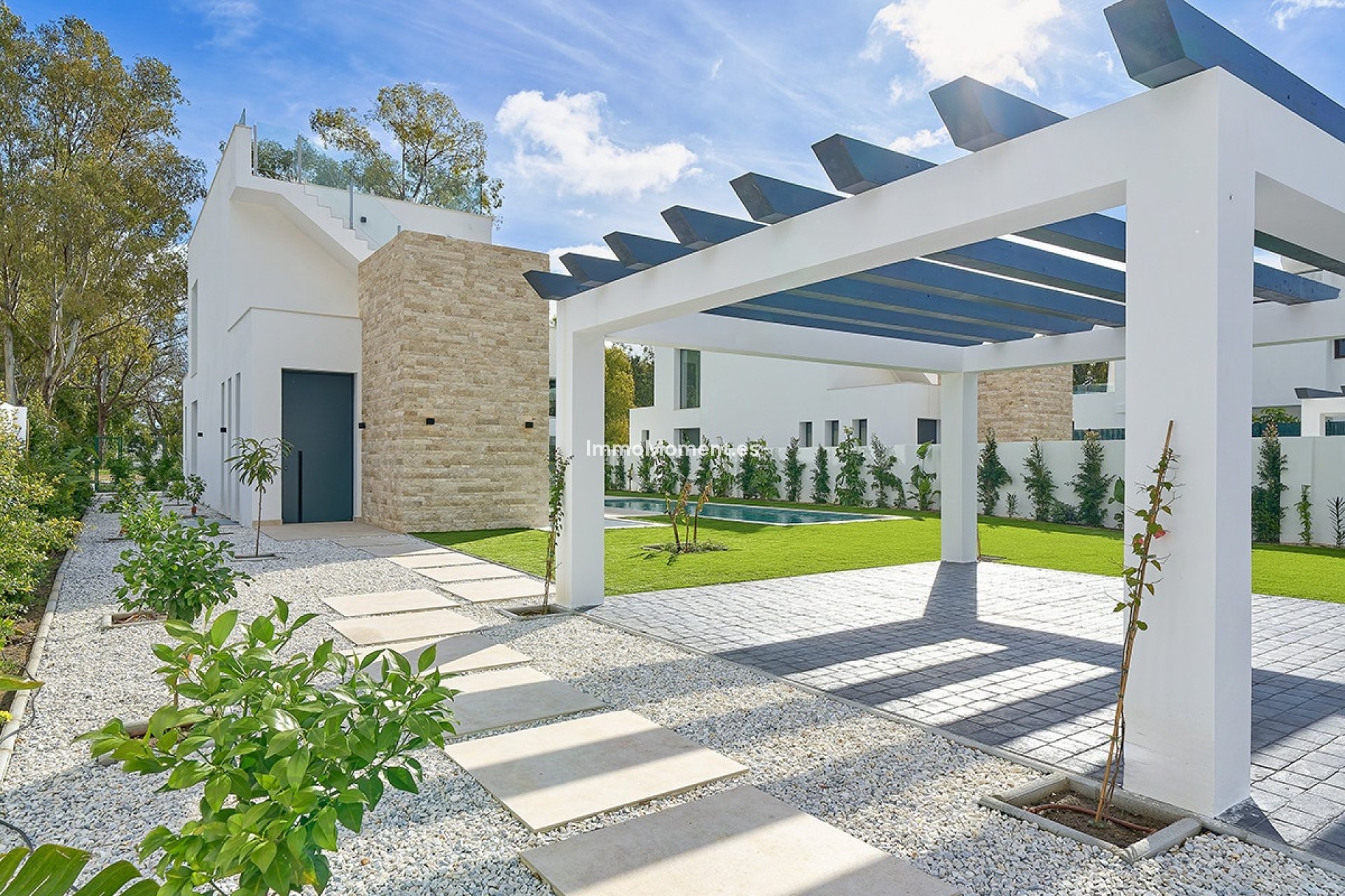 Resale - Detached villa - Estepona - Estepona Centro