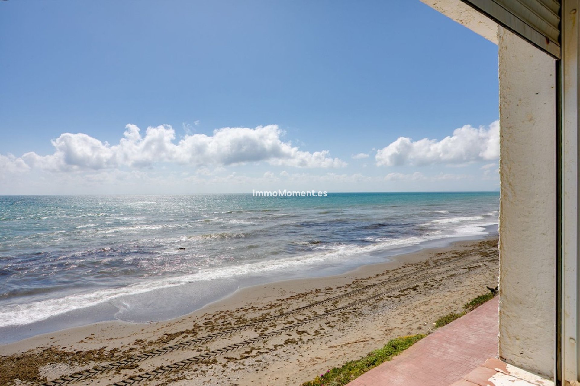 Resale - Detached villa - Estepona - Estepona Centro