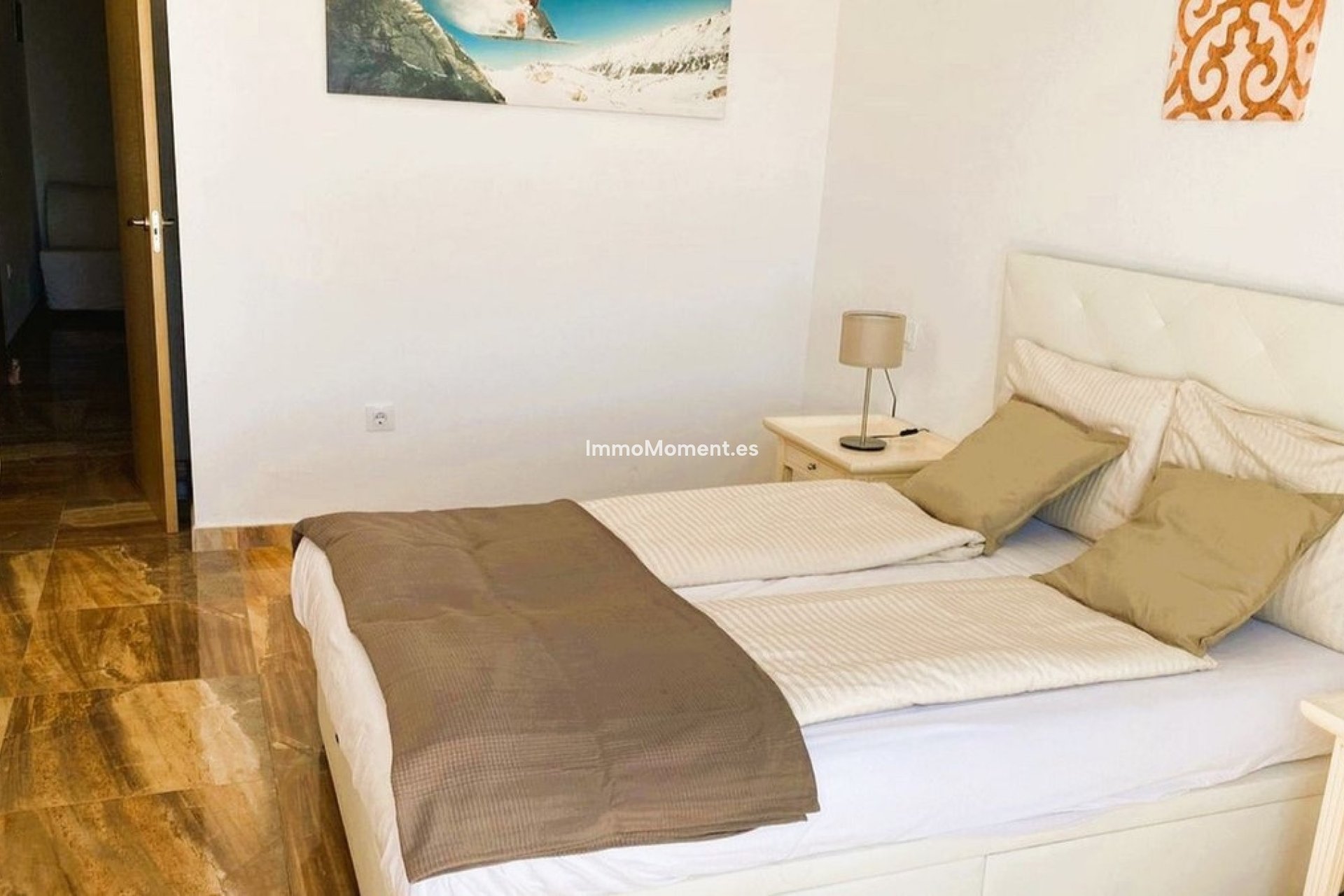 Resale - Detached villa - Estepona - Estepona Centro