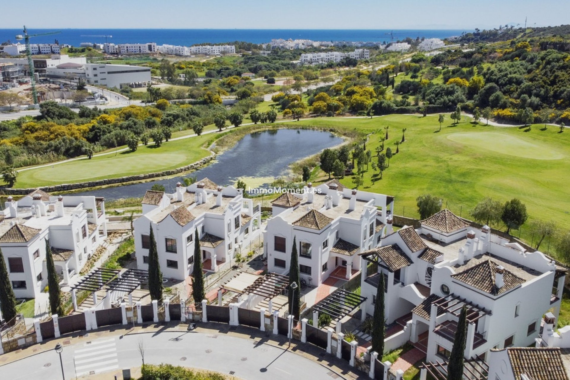 Resale - Detached villa - Estepona - Estepona Centro