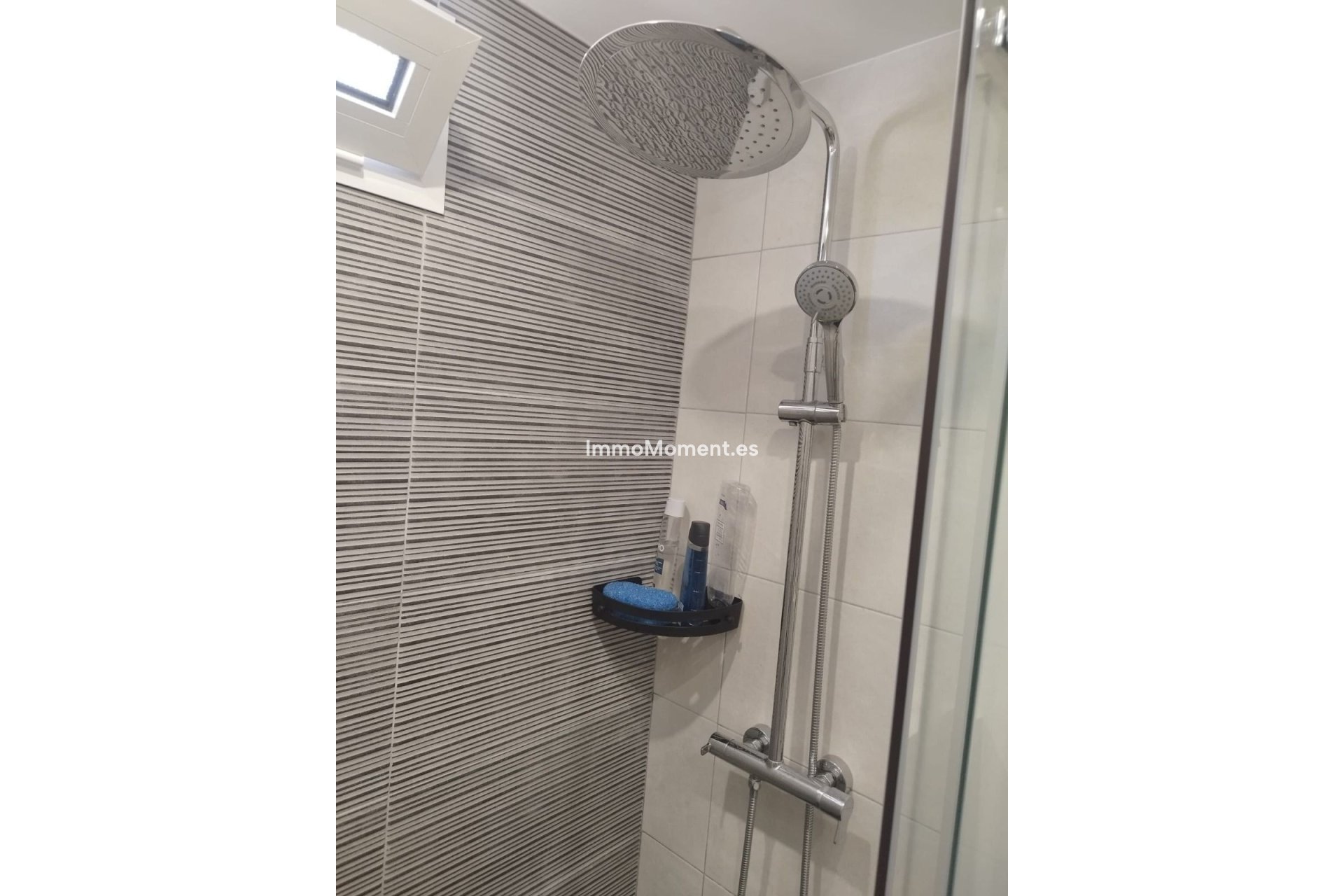 Resale - Detached villa - Estepona - Estepona Centro