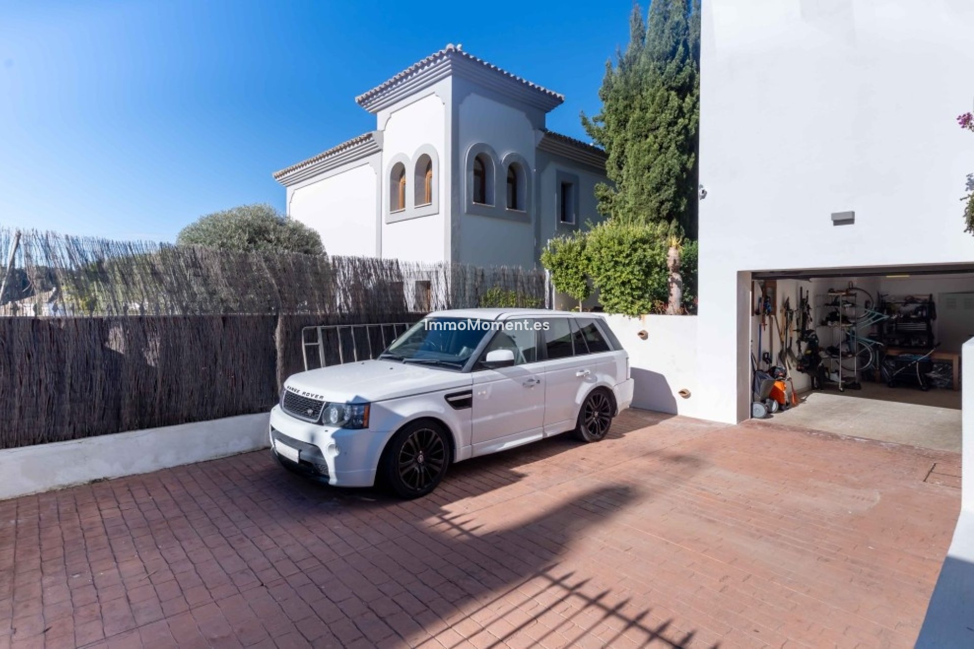 Resale - Detached villa - Estepona - Estepona Centro