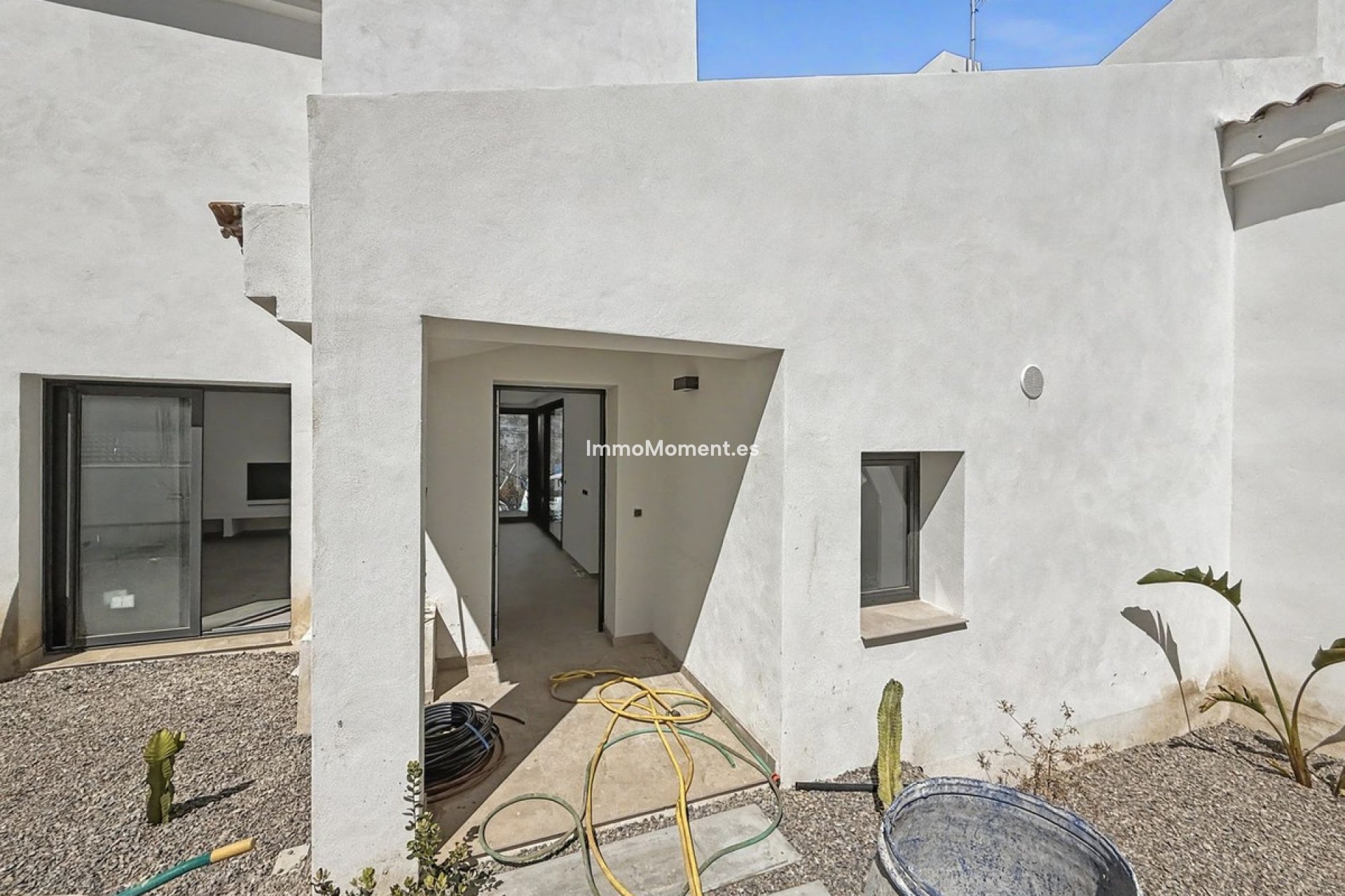 Resale - Detached villa - Estepona - Estepona Centro
