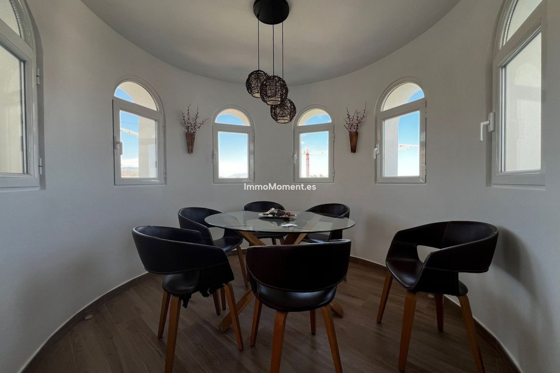 Resale - Detached villa - Estepona - Estepona Centro