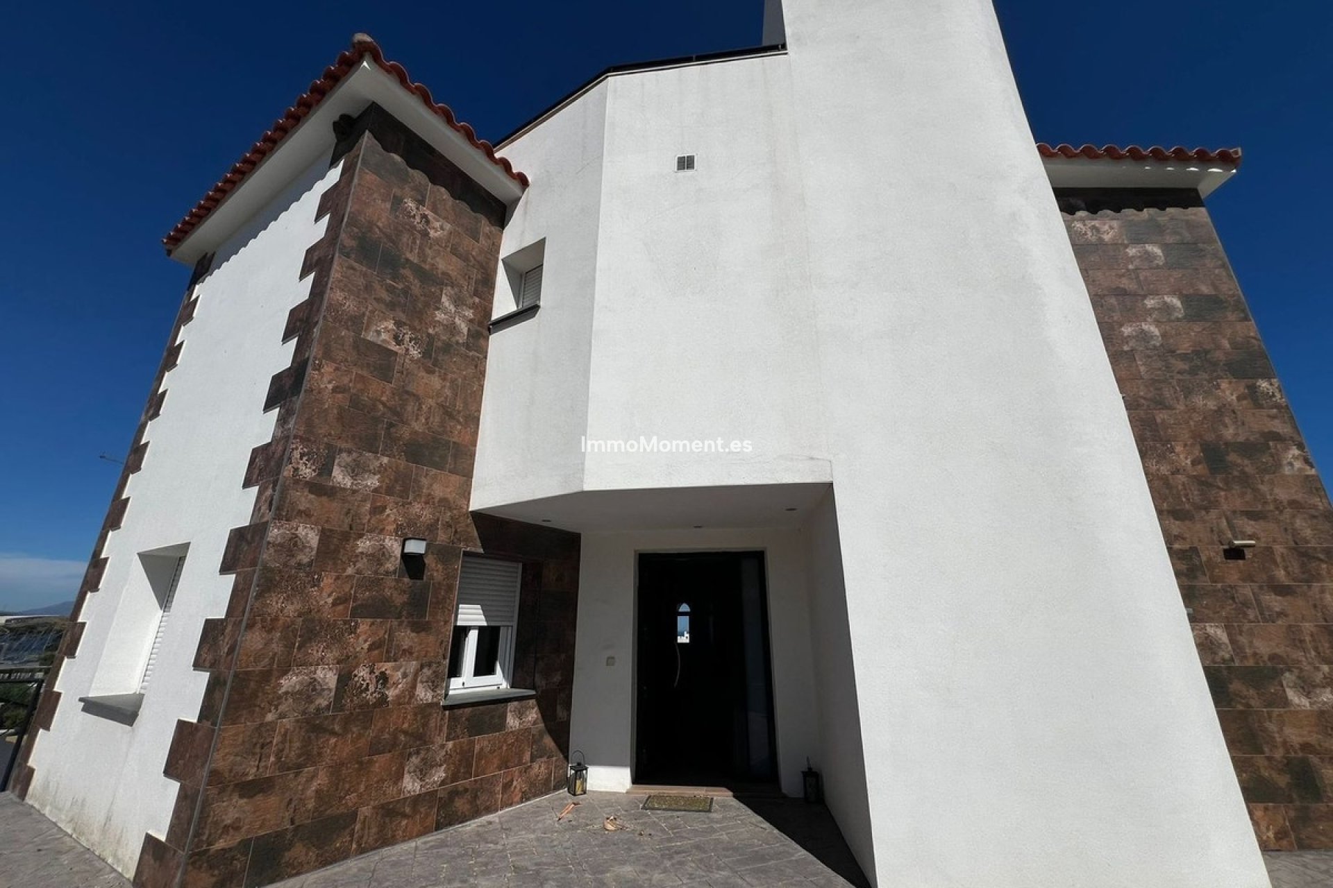 Resale - Detached villa - Estepona - Estepona Centro