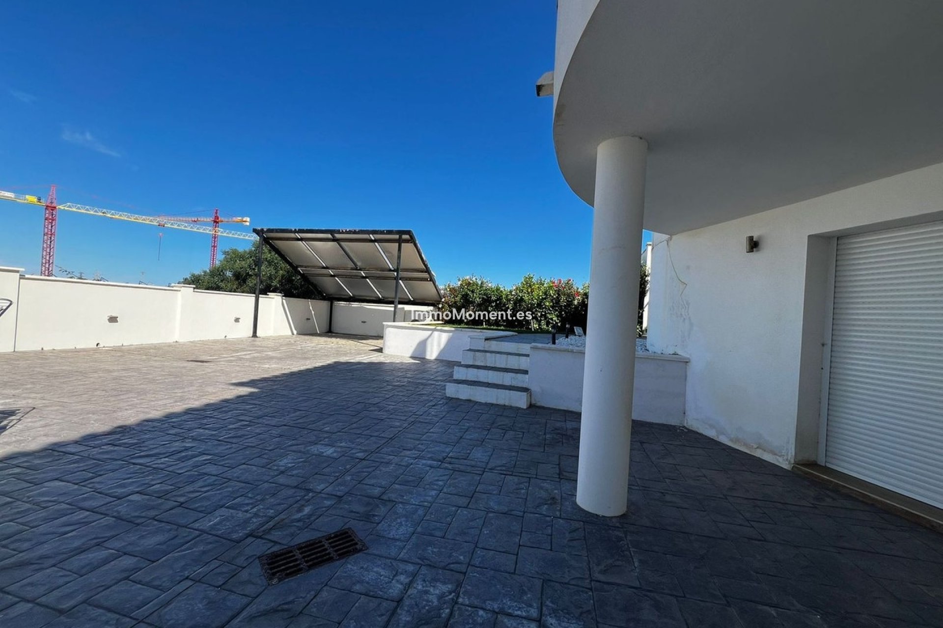 Resale - Detached villa - Estepona - Estepona Centro