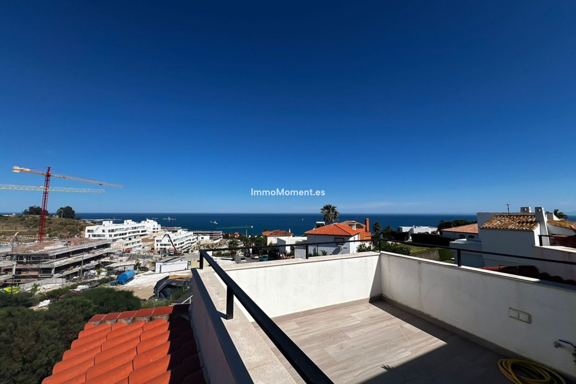 Resale - Detached villa - Estepona - Estepona Centro