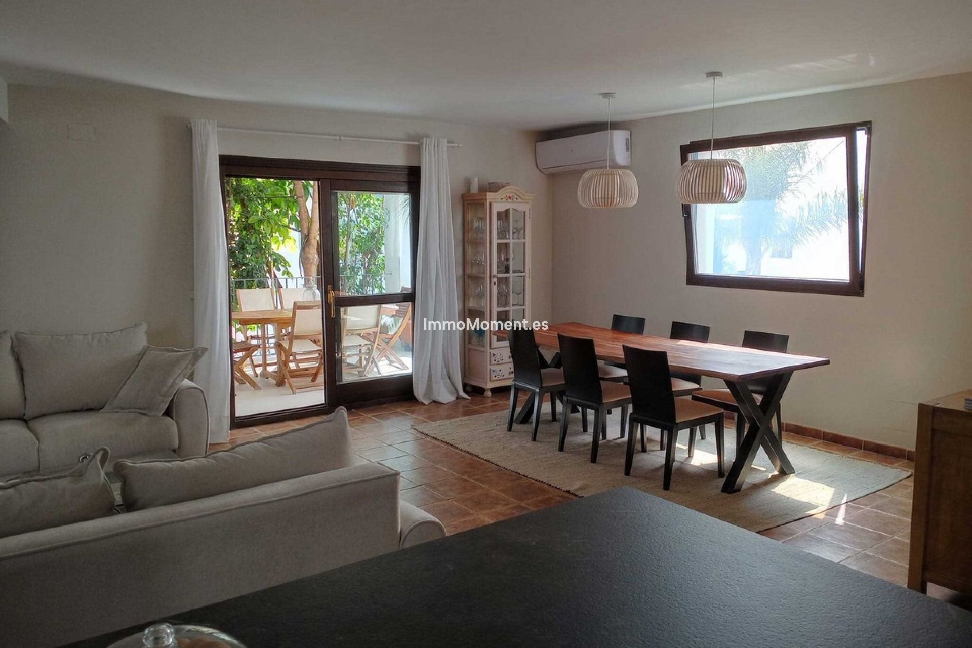 Resale - Detached villa - Estepona - Estepona Centro