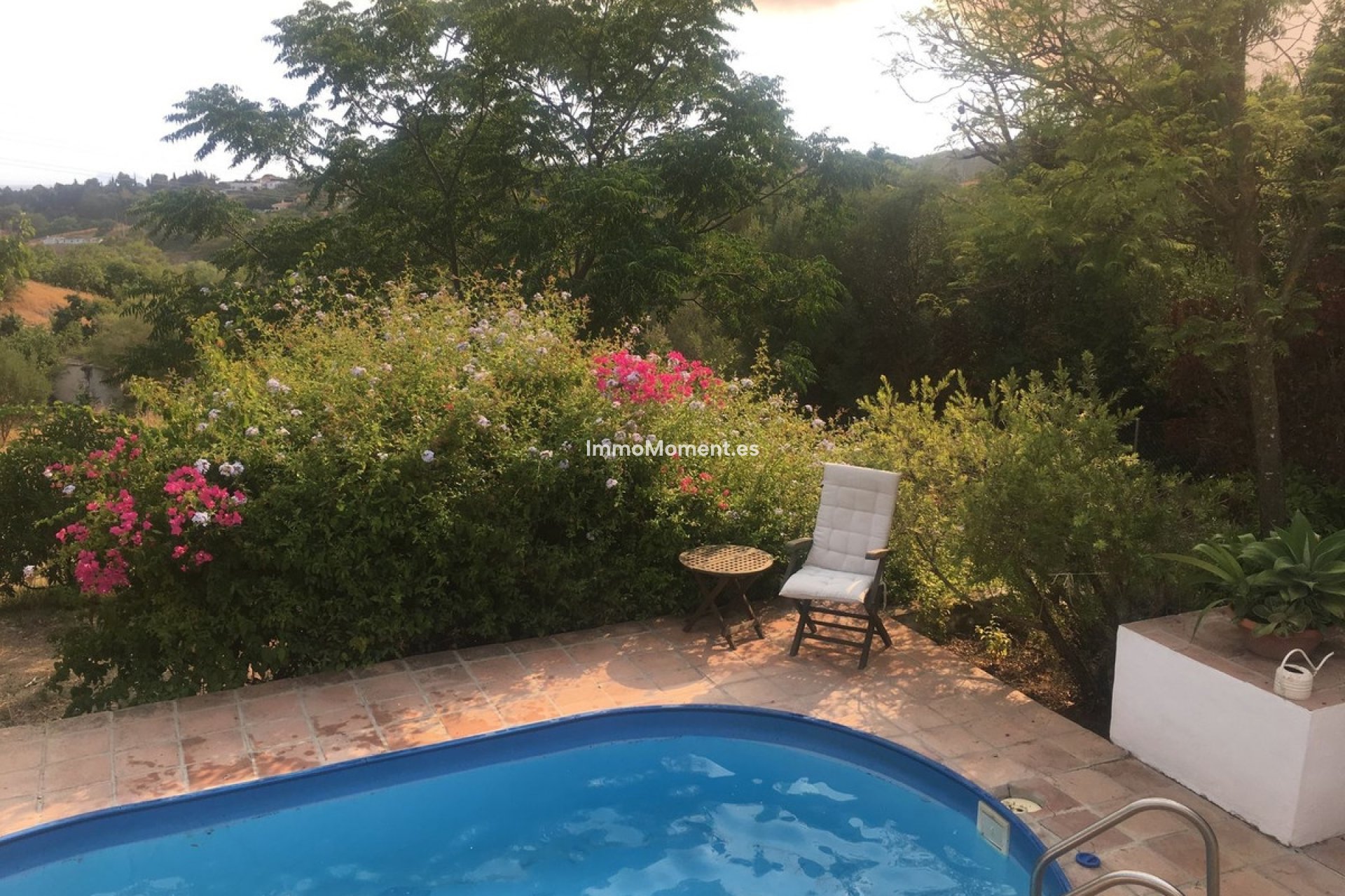 Resale - Detached villa - Estepona - Estepona Centro