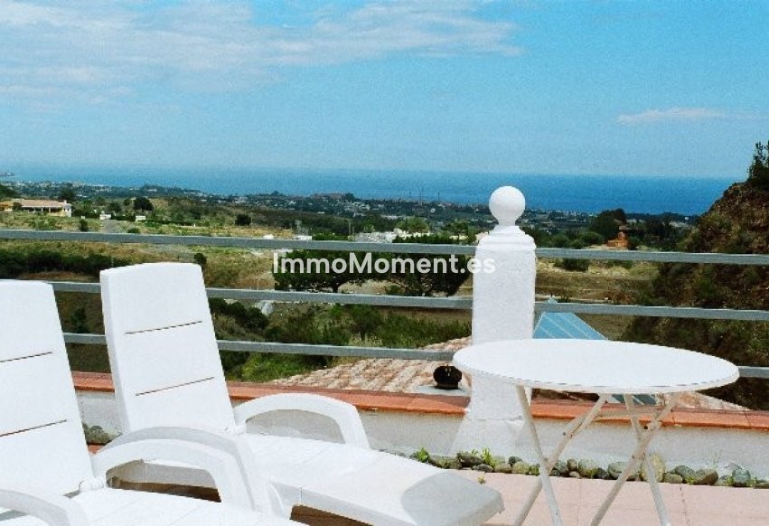 Resale - Detached villa - Estepona - Estepona Centro