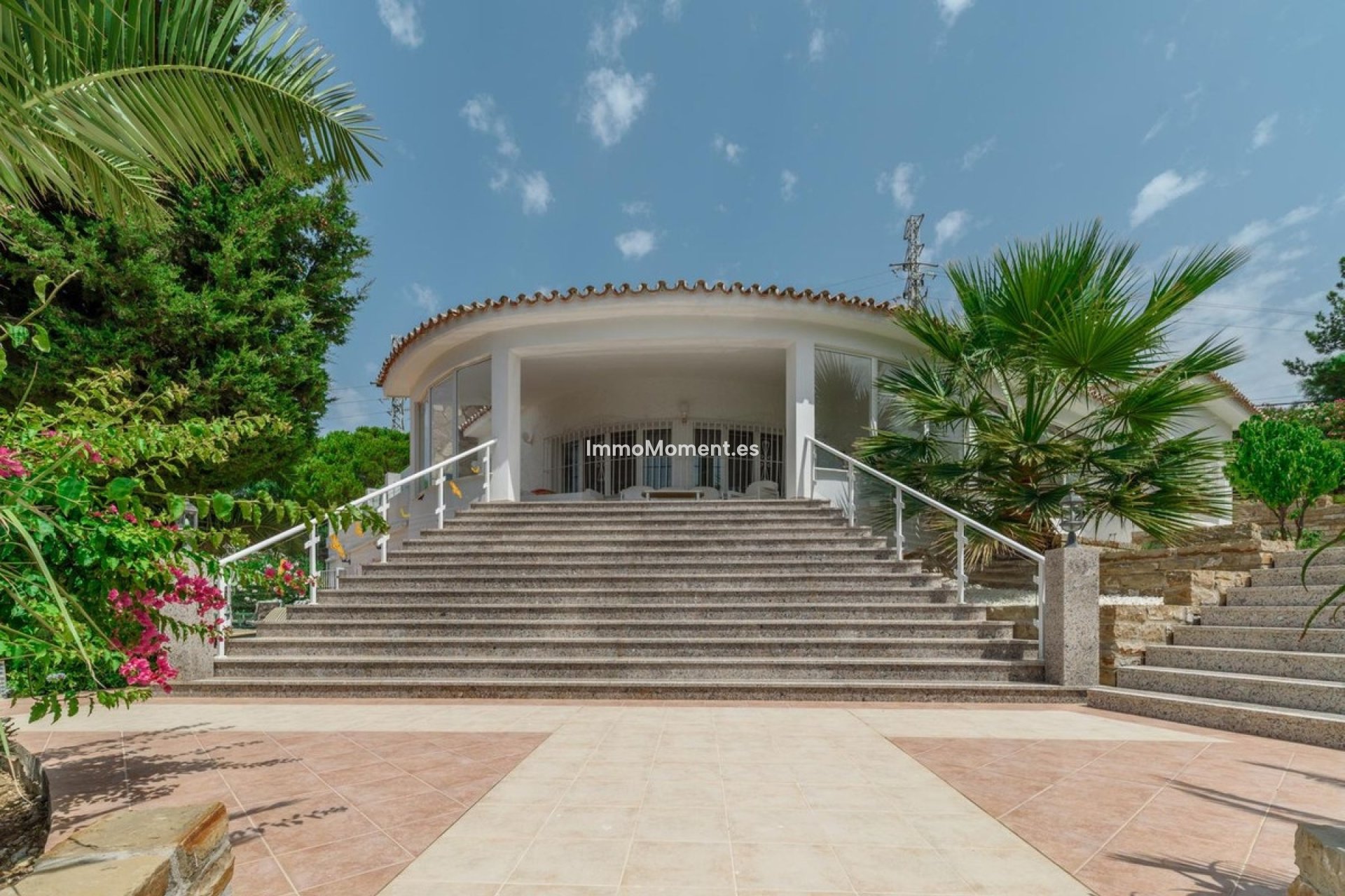 Resale - Detached villa - Estepona - Estepona Centro