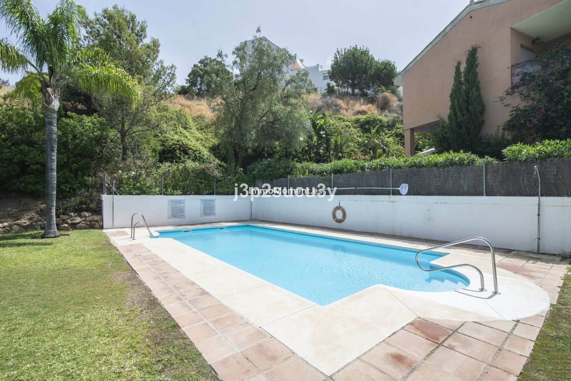 Resale - Detached villa - Estepona - Estepona Centro