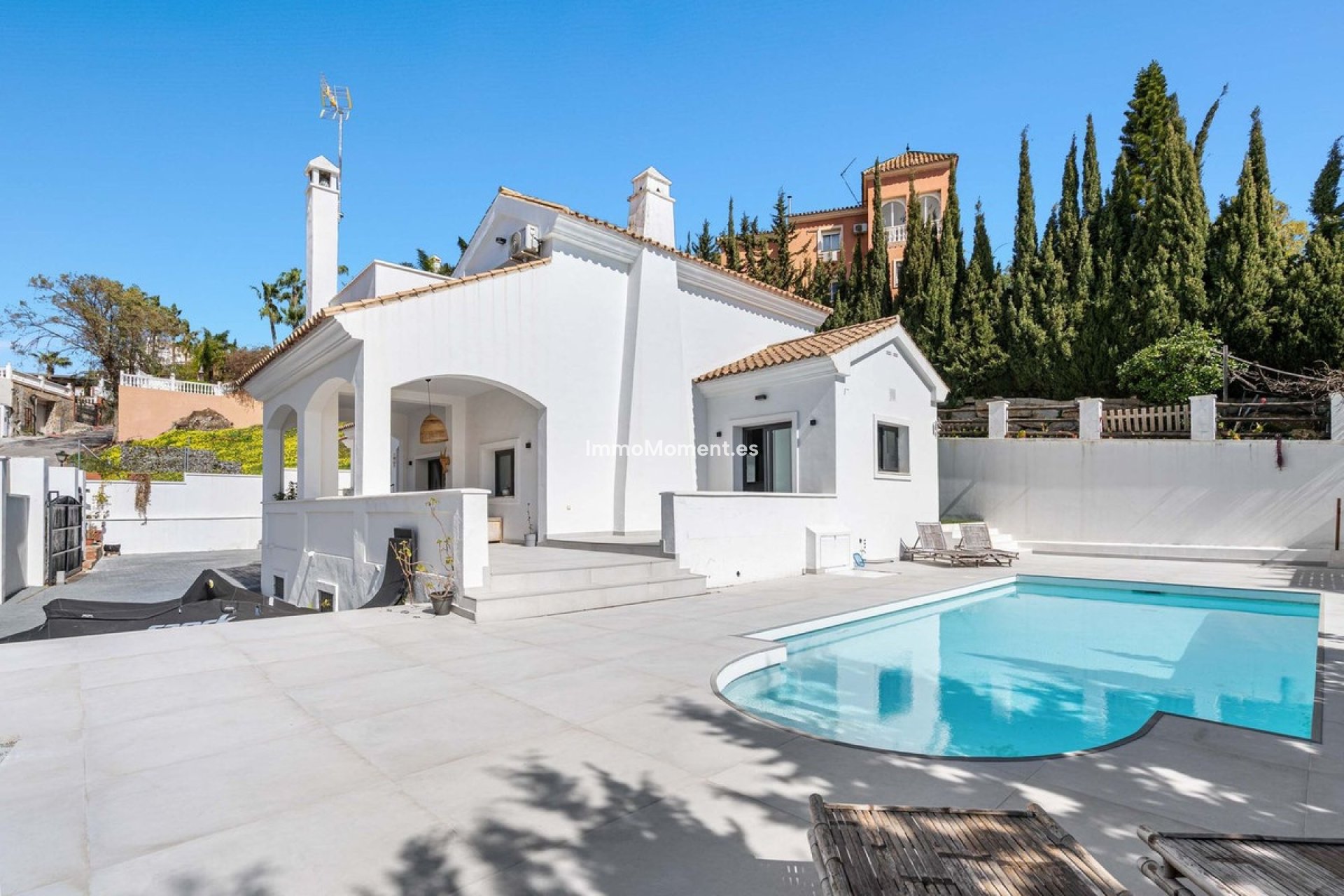 Resale - Detached villa - Estepona - Estepona Centro