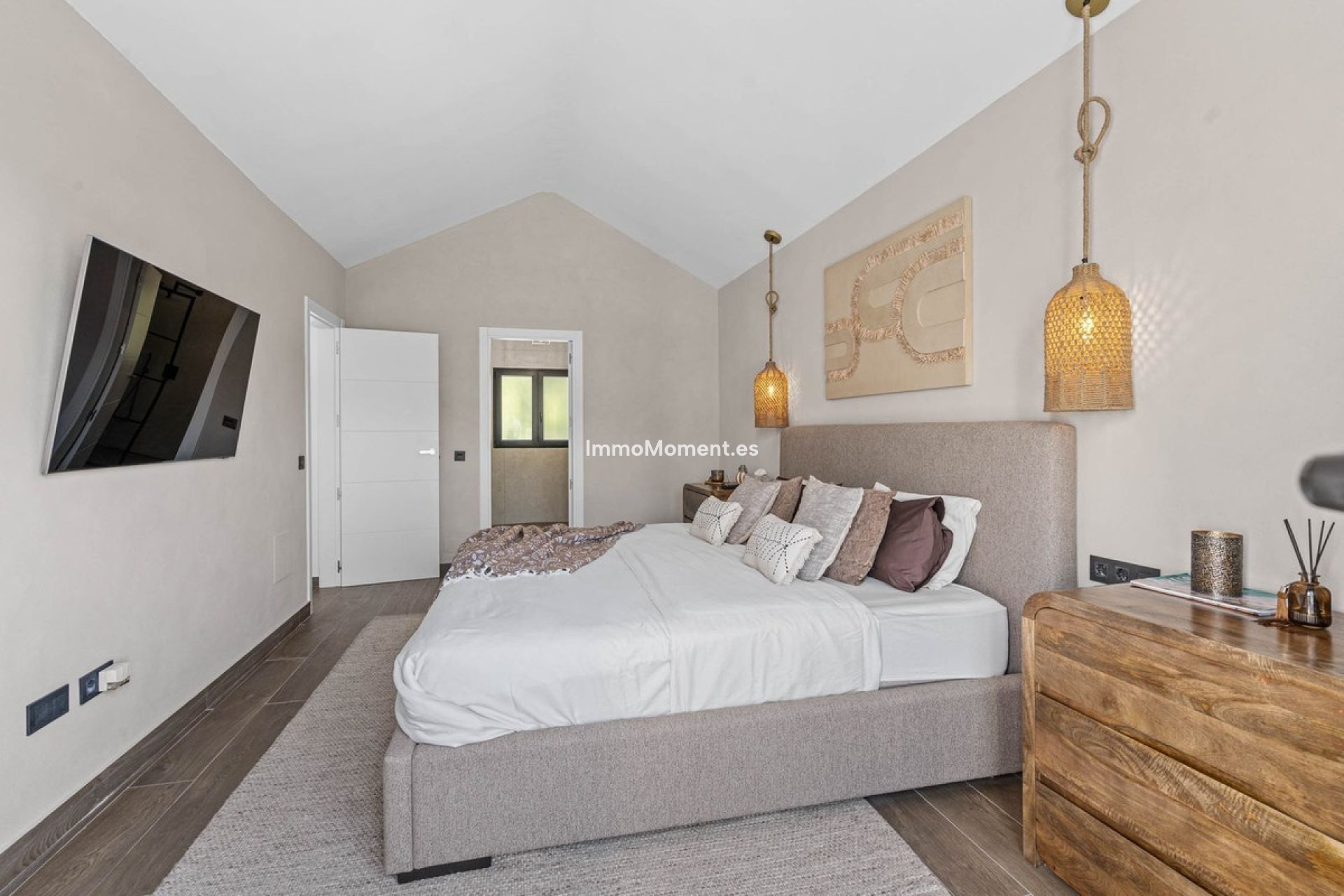 Resale - Detached villa - Estepona - Estepona Centro