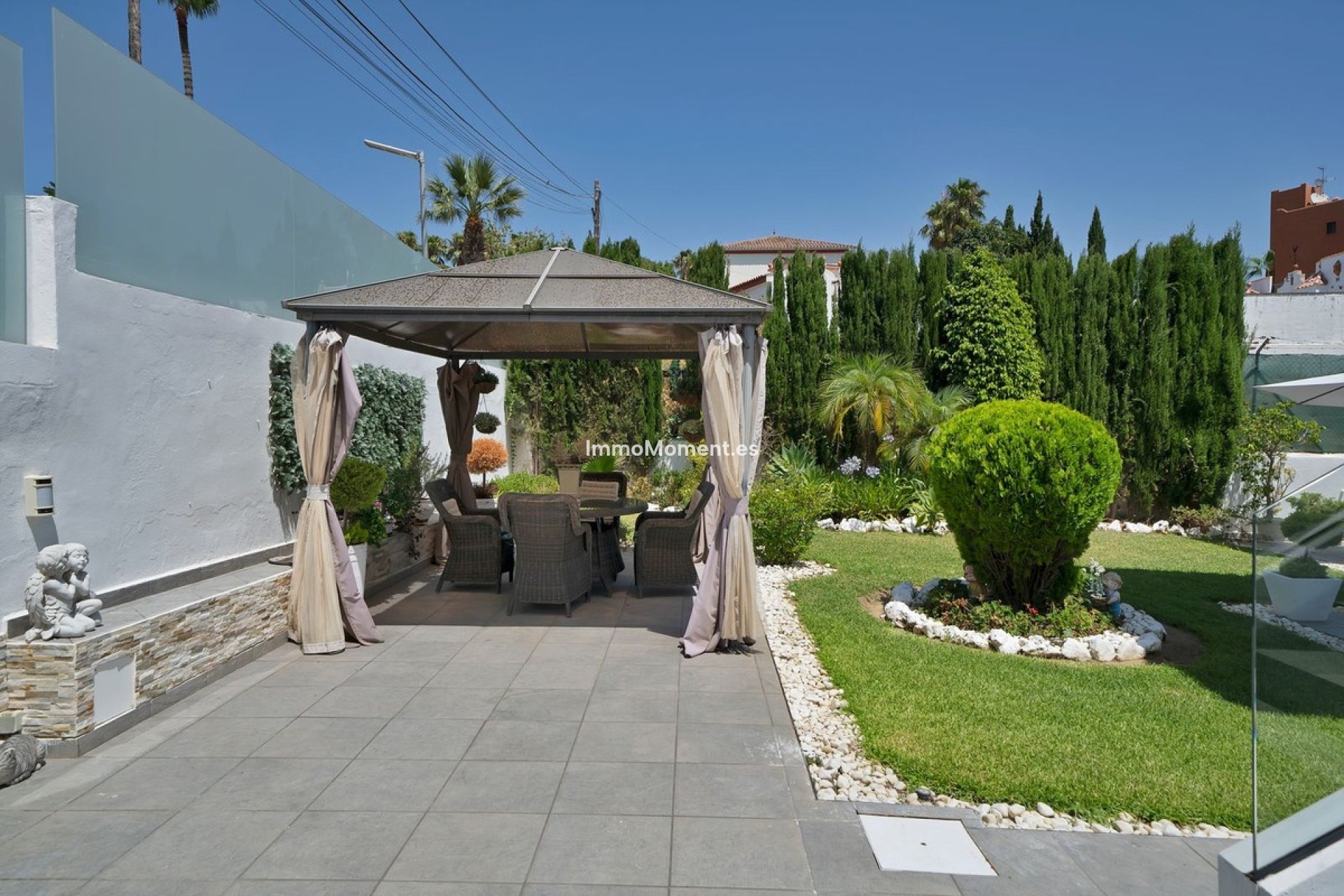 Resale - Detached villa - Estepona - Estepona Centro