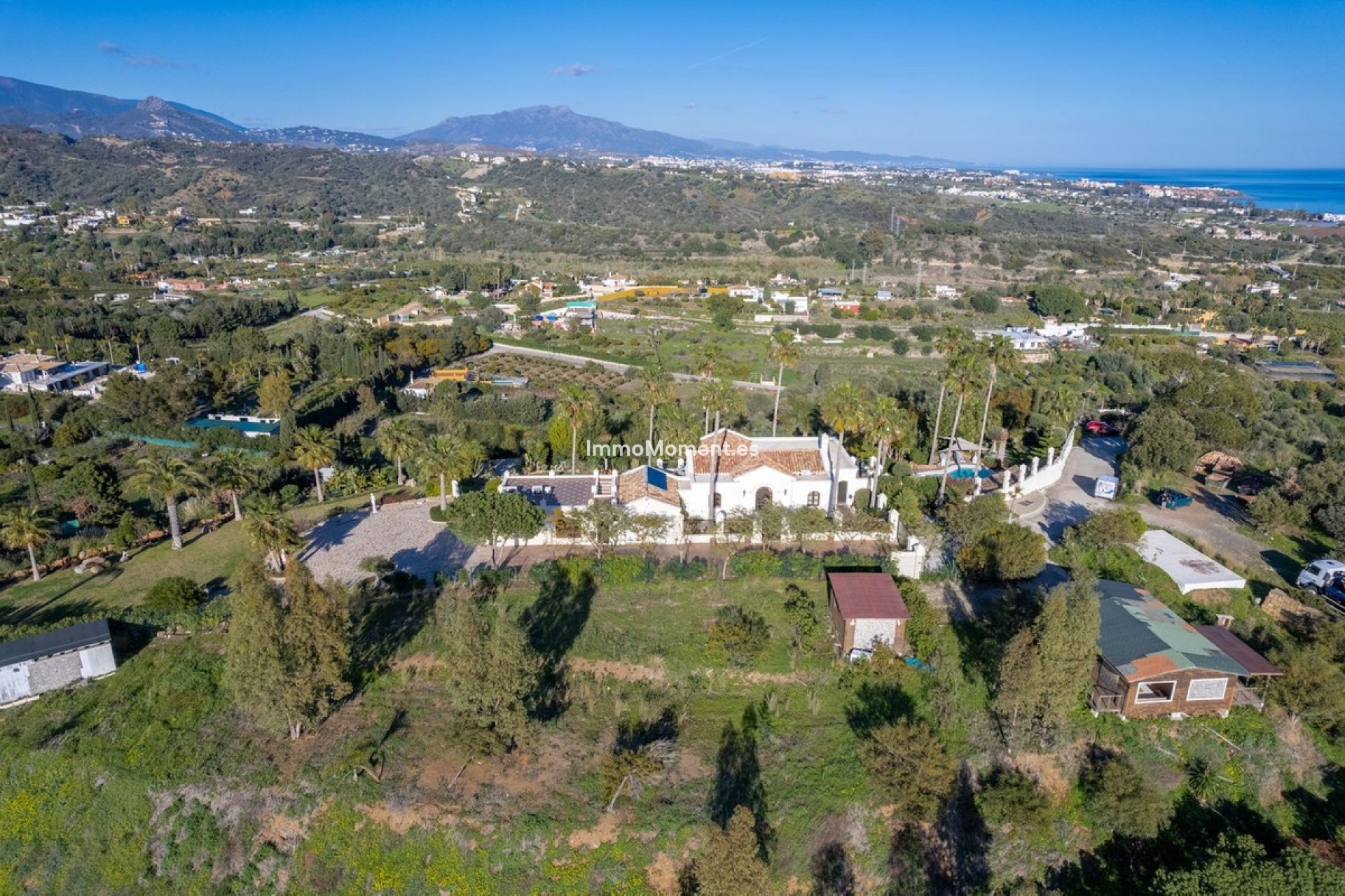 Resale - Detached villa - Estepona - Estepona Centro