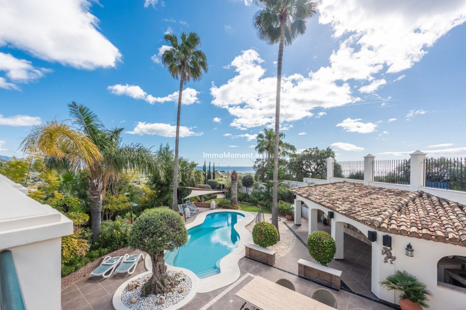 Resale - Detached villa - Estepona - Estepona Centro