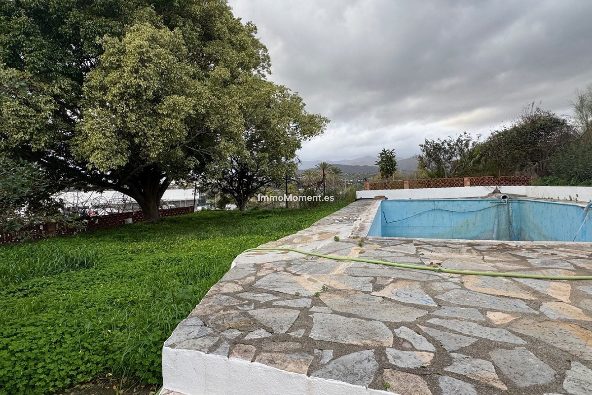 Resale - Detached villa - Estepona - Estepona Centro