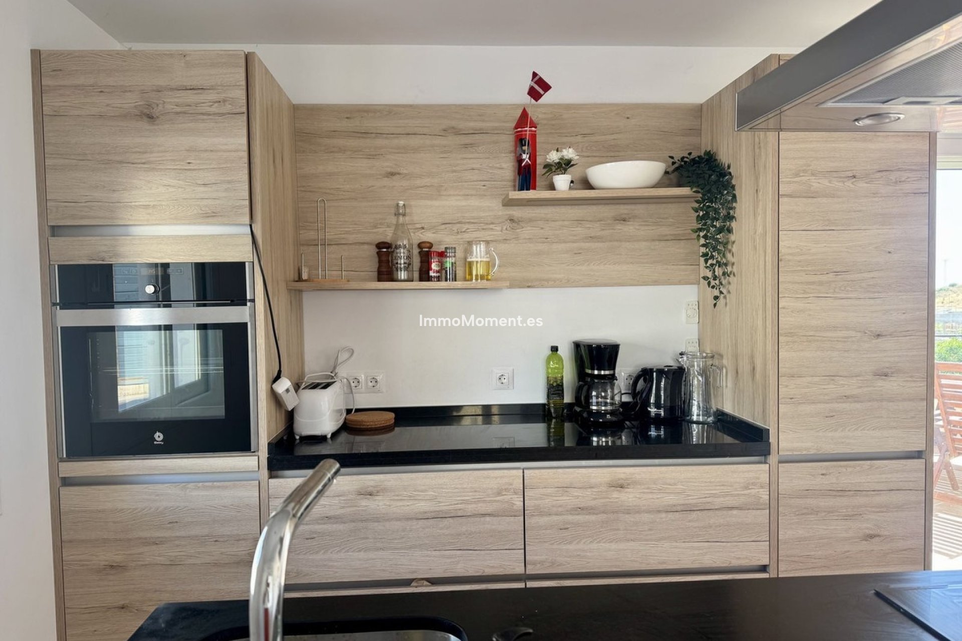 Resale - Detached villa - Estepona - Estepona Centro
