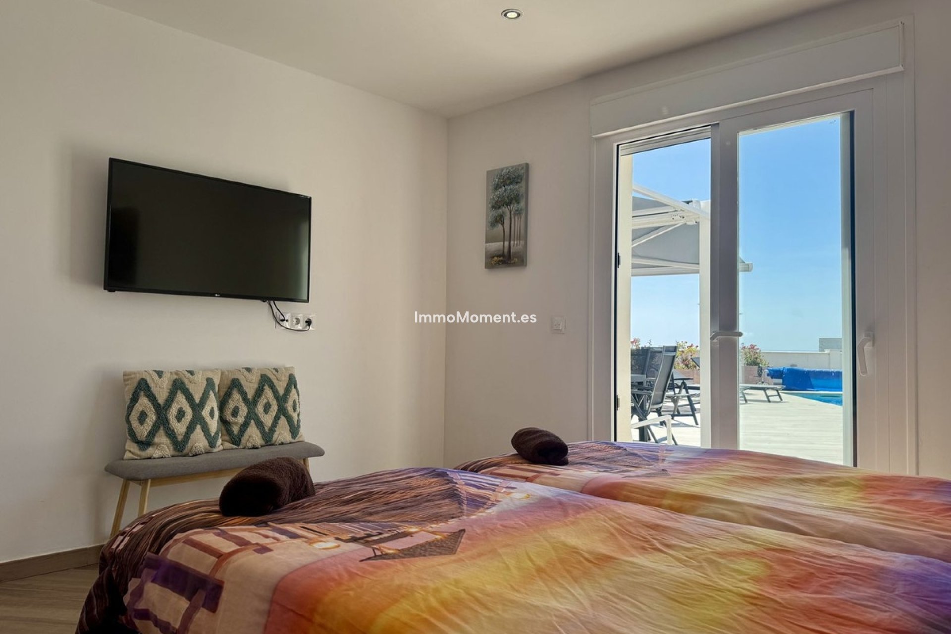 Resale - Detached villa - Estepona - Estepona Centro