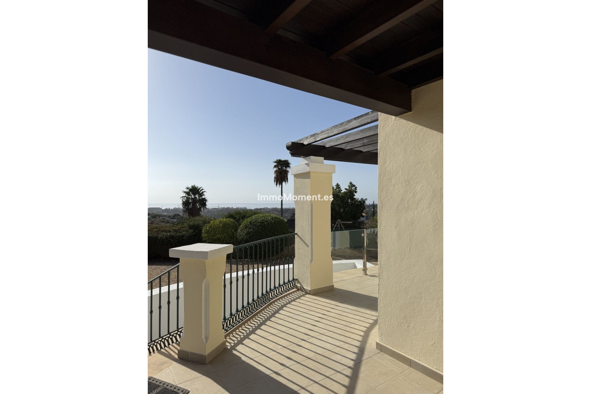 Resale - Detached villa - Estepona - Estepona Centro