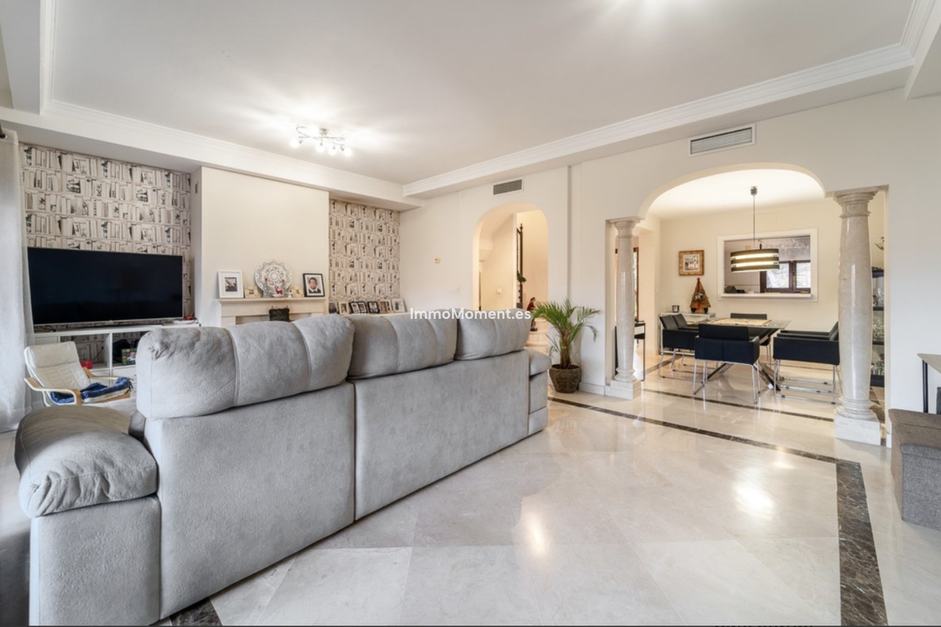 Resale - Detached villa - Estepona - Estepona Centro