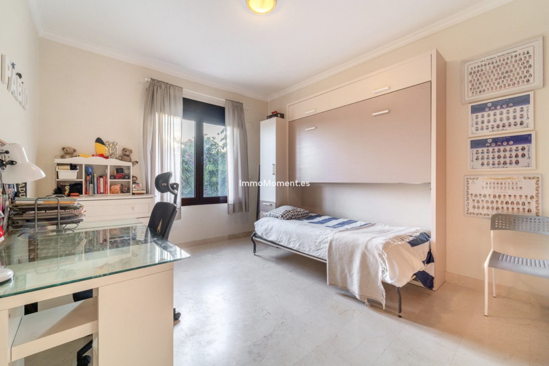 Resale - Detached villa - Estepona - Estepona Centro