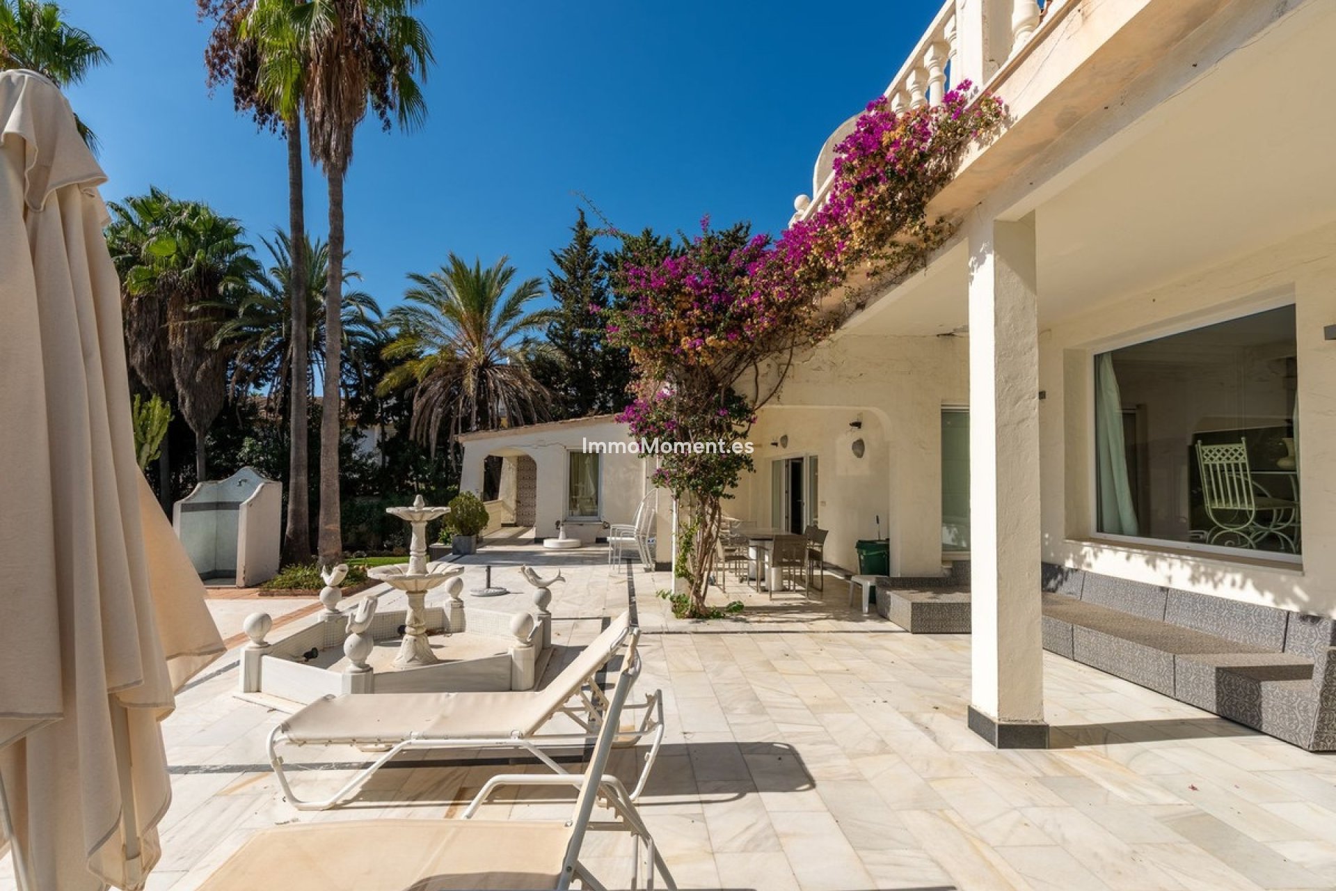 Resale - Detached villa - Estepona - Estepona Centro