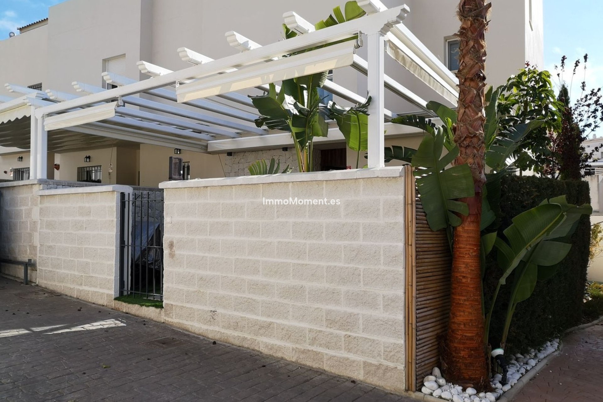 Resale - Detached villa - Estepona - Estepona Centro