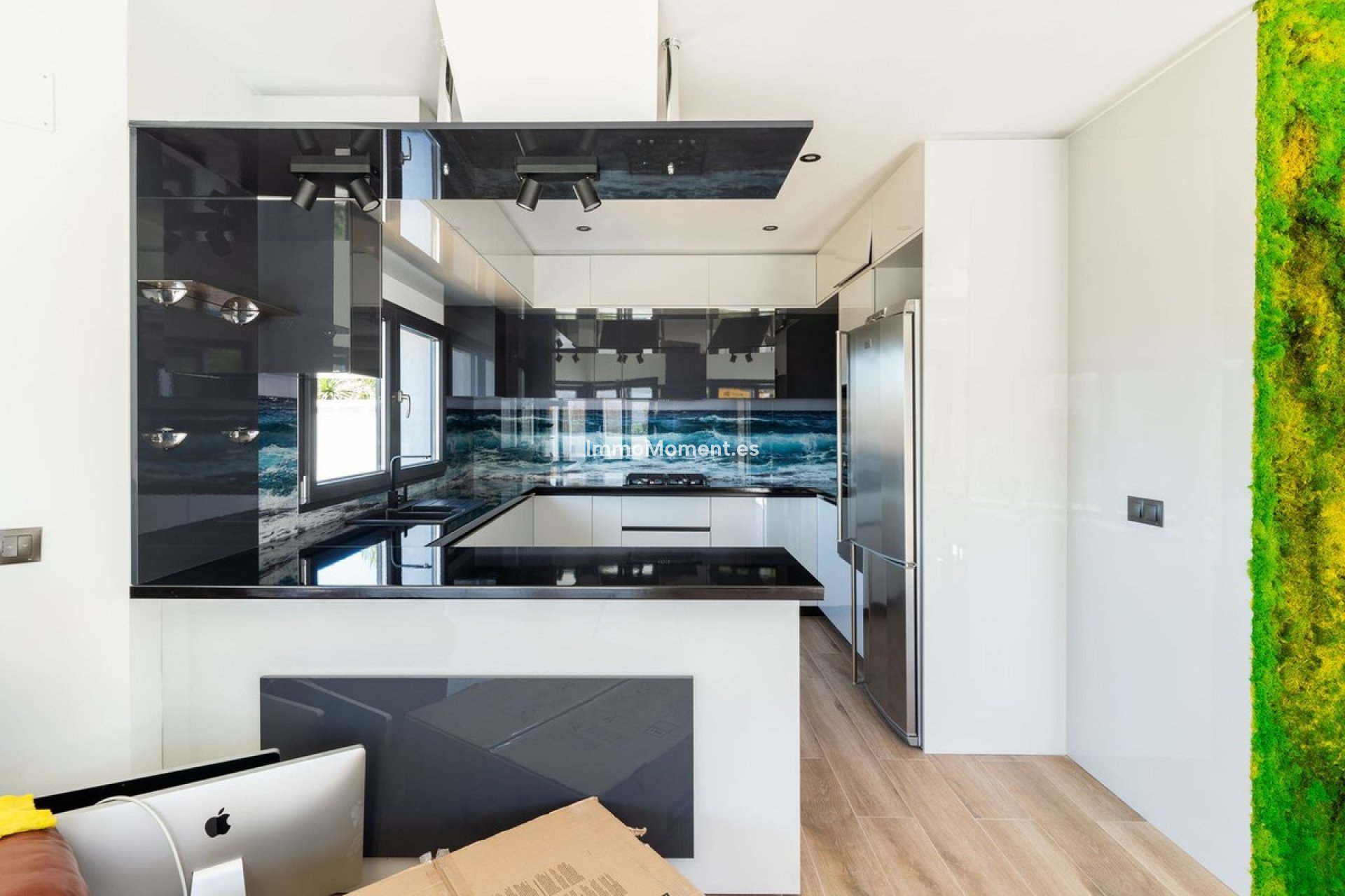 Resale - Detached villa - Estepona - Estepona Centro
