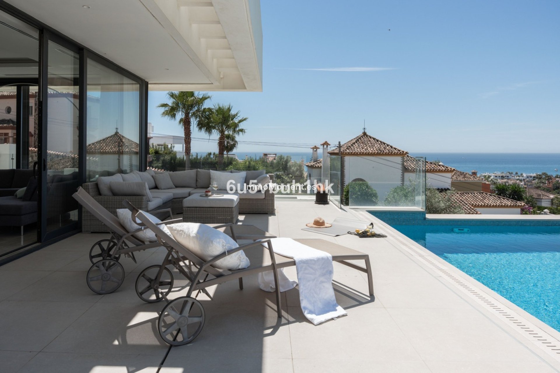 Resale - Detached villa - Estepona - Estepona Centro
