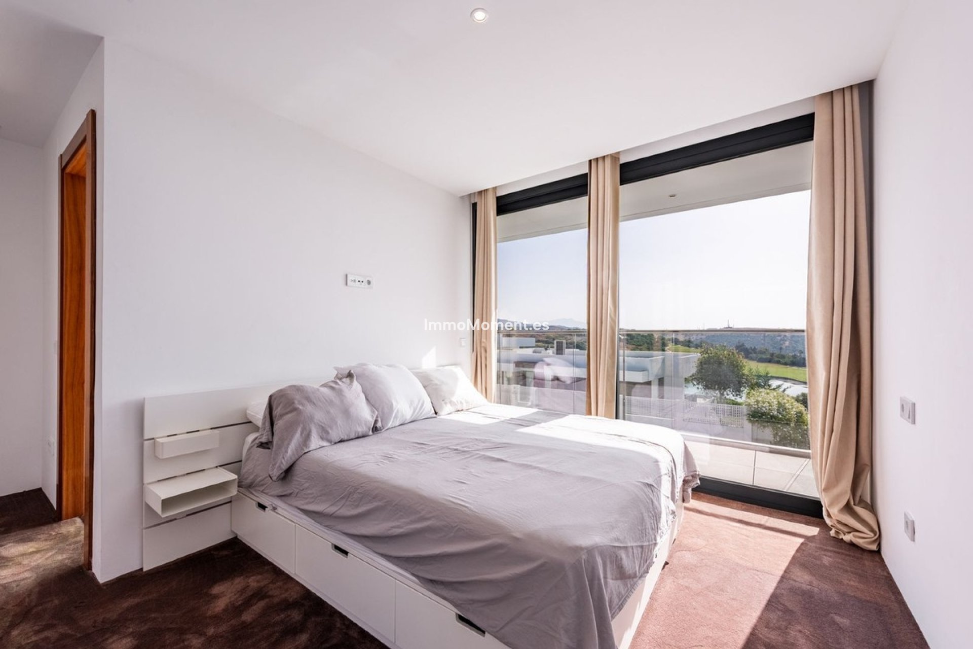 Resale - Detached villa - Estepona - Estepona Centro