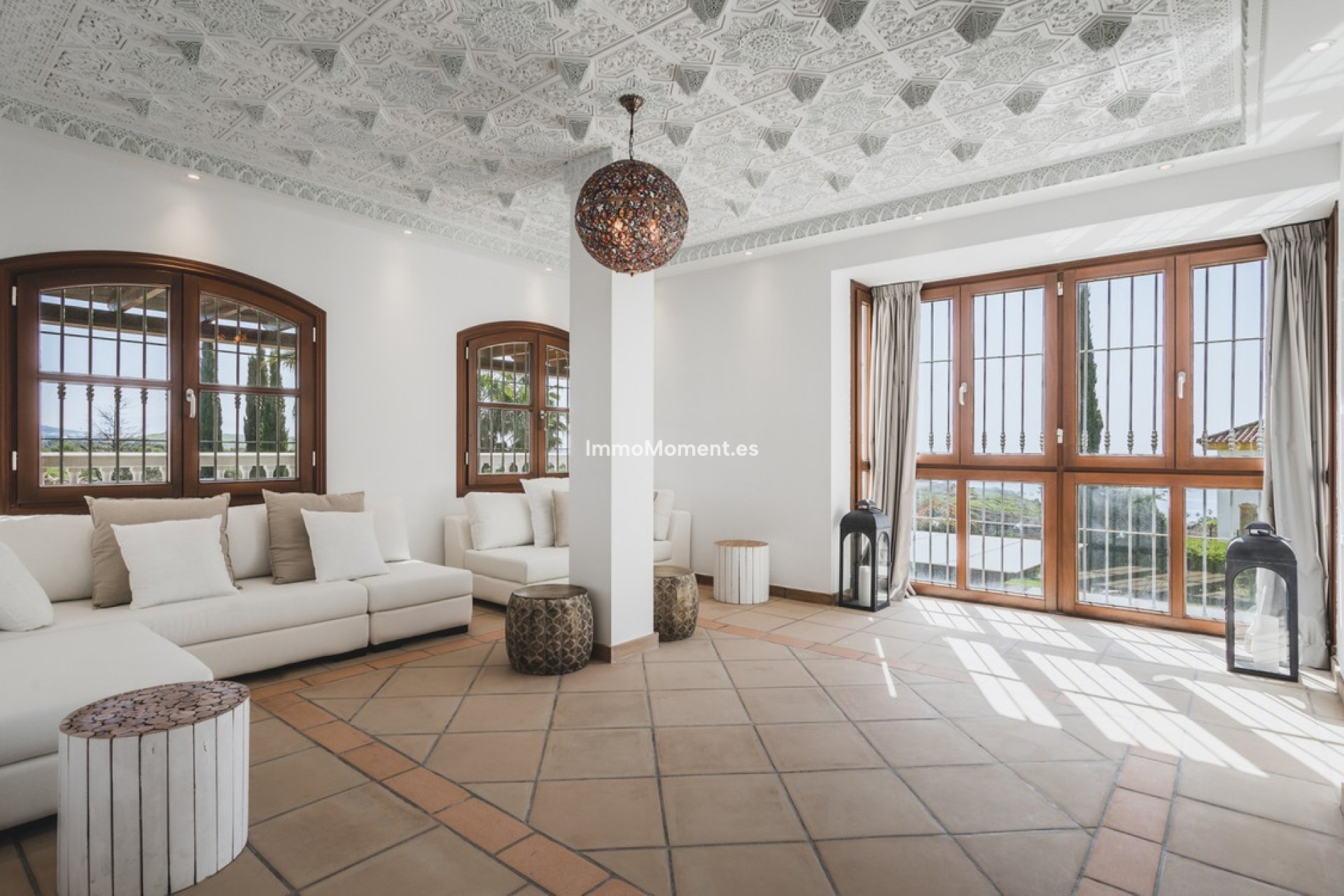 Resale - Detached villa - Estepona - Estepona Centro