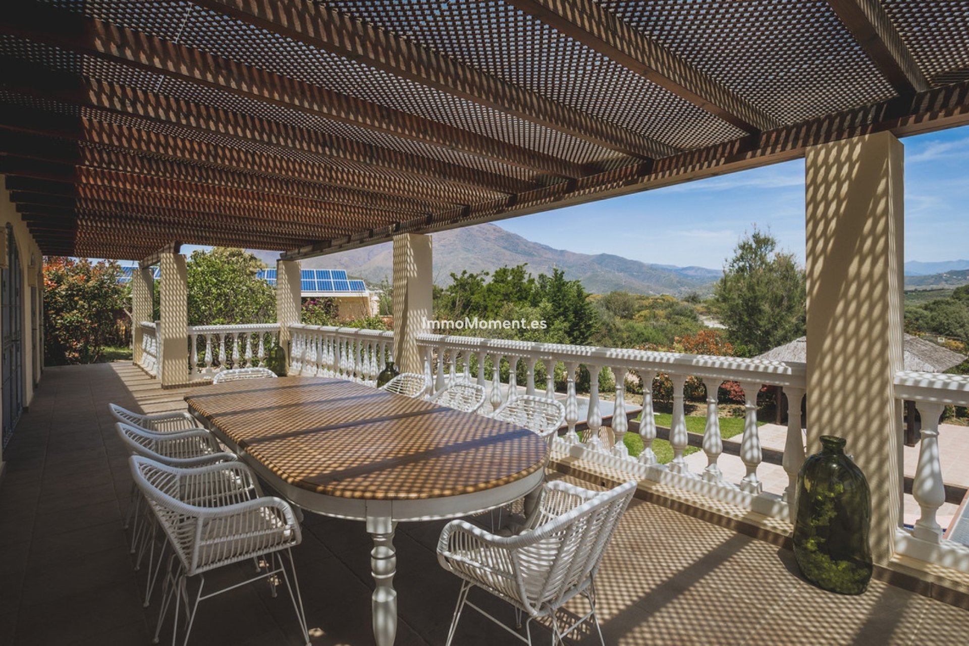 Resale - Detached villa - Estepona - Estepona Centro